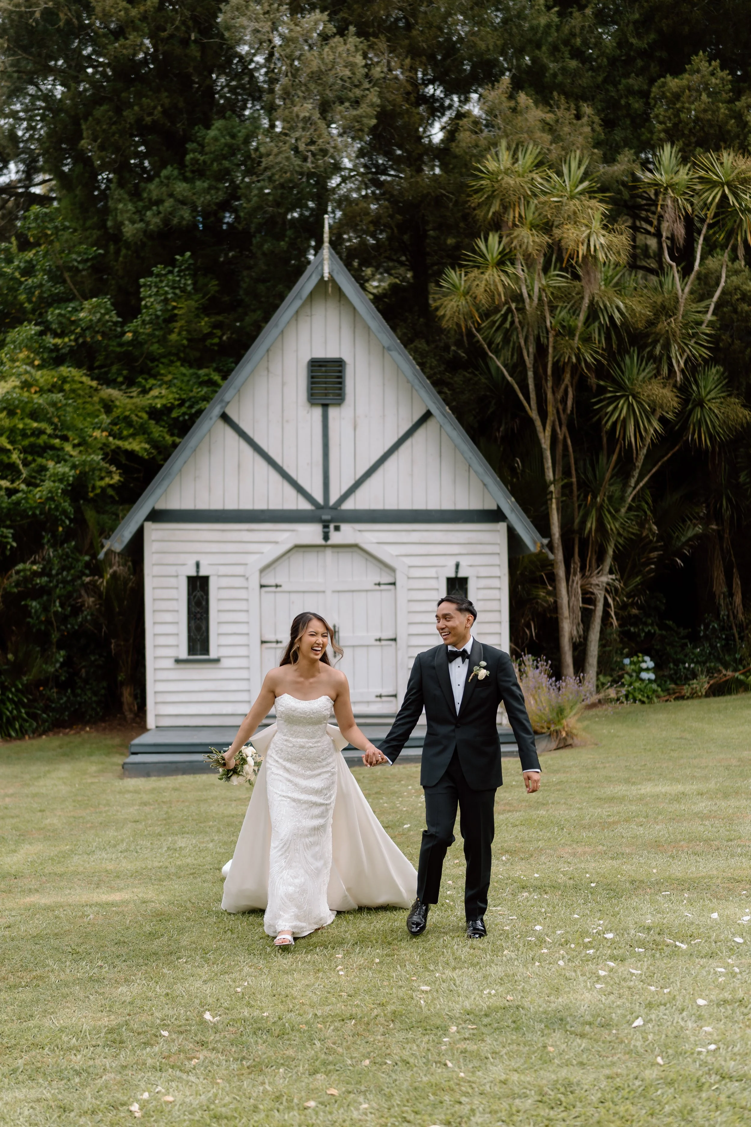 Bridgewater-Estate-Auckland-Wedding-Venue-Joel-and-Thea57.jpg