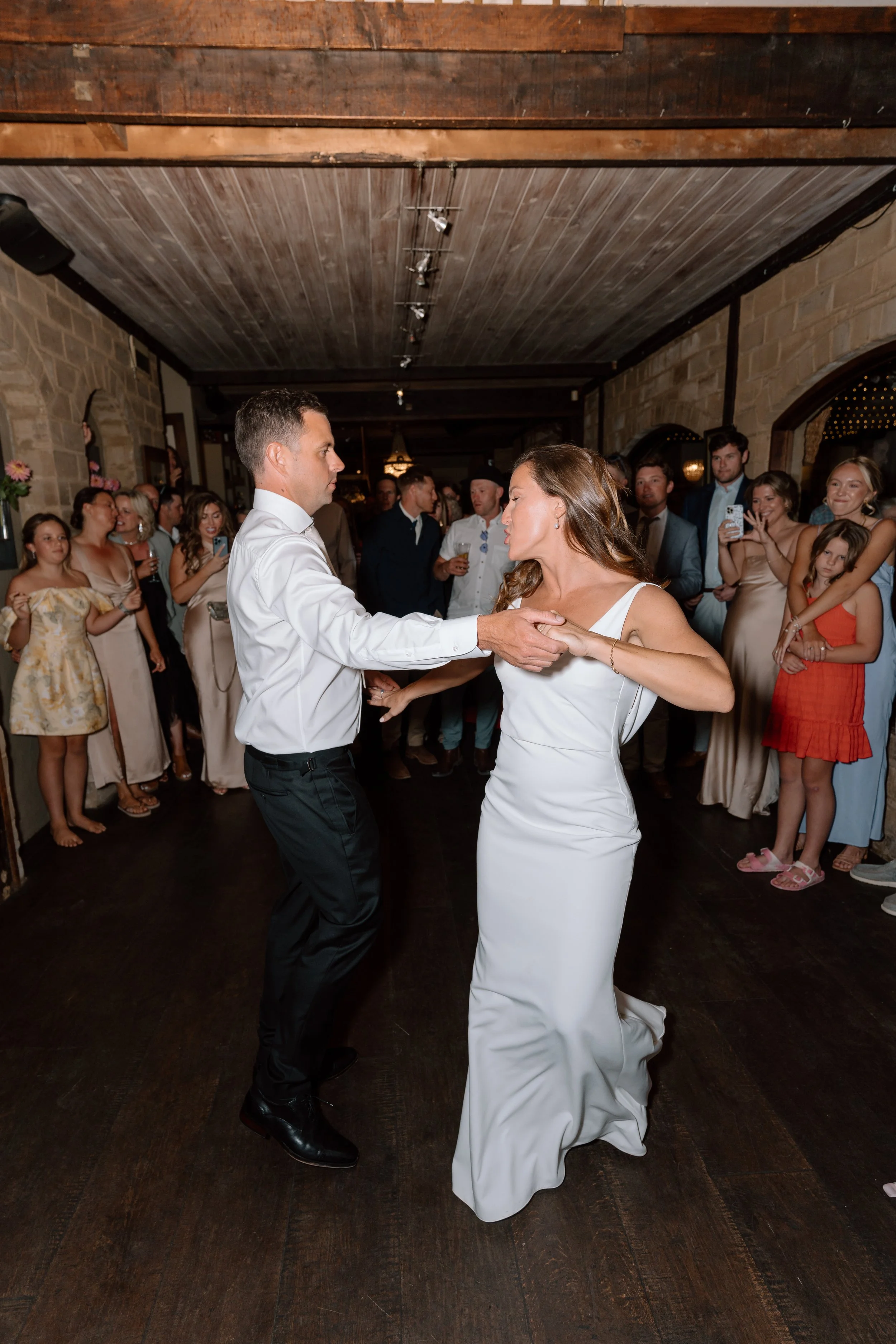 Mudbrick-Vineyard-Waiheke-Wedding-Auckland-Reception-Kahn-and-Allie4.jpg