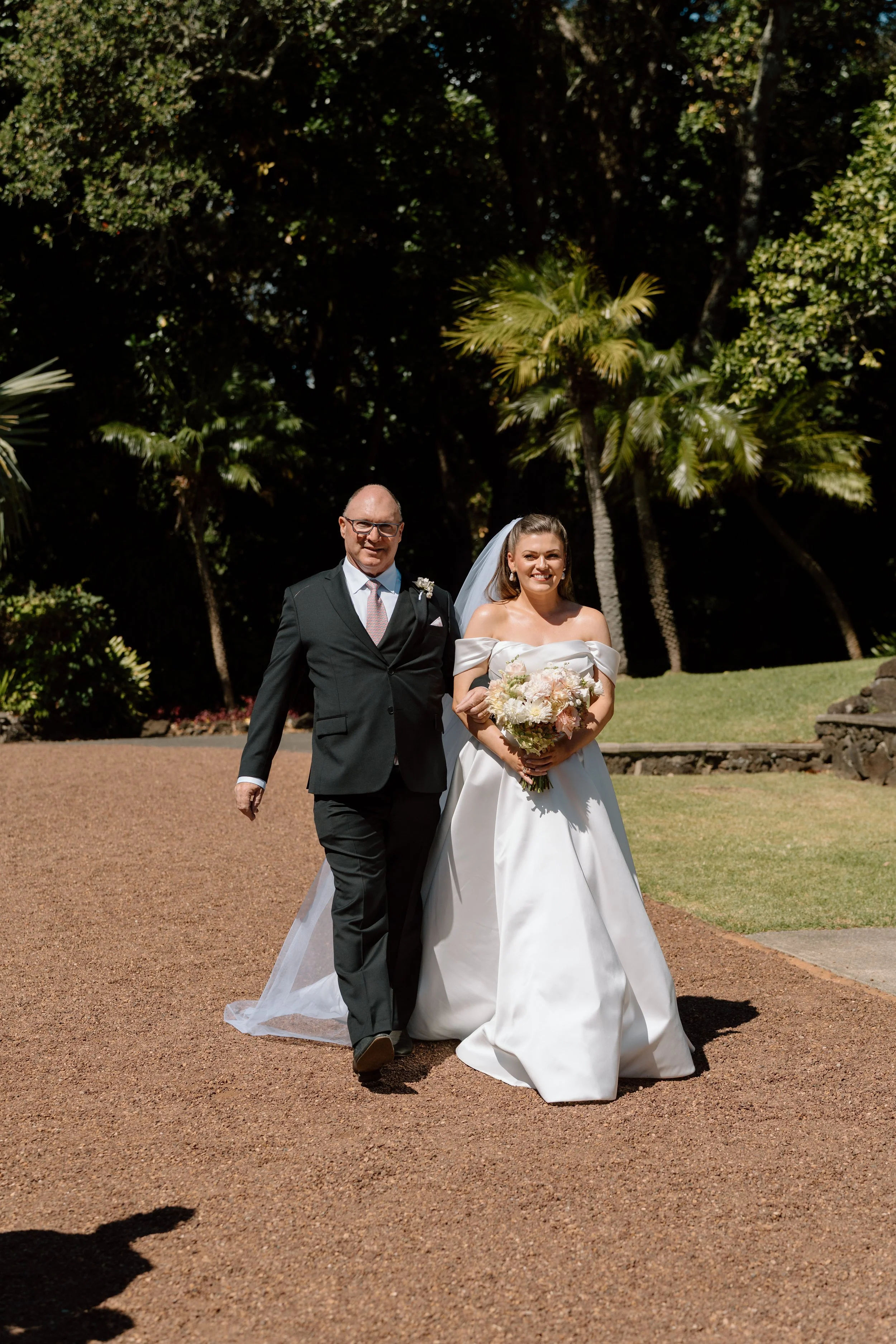 Puketutu-Island-Estate-Auckland-Wedding-Annabel-and-Tim31.jpg