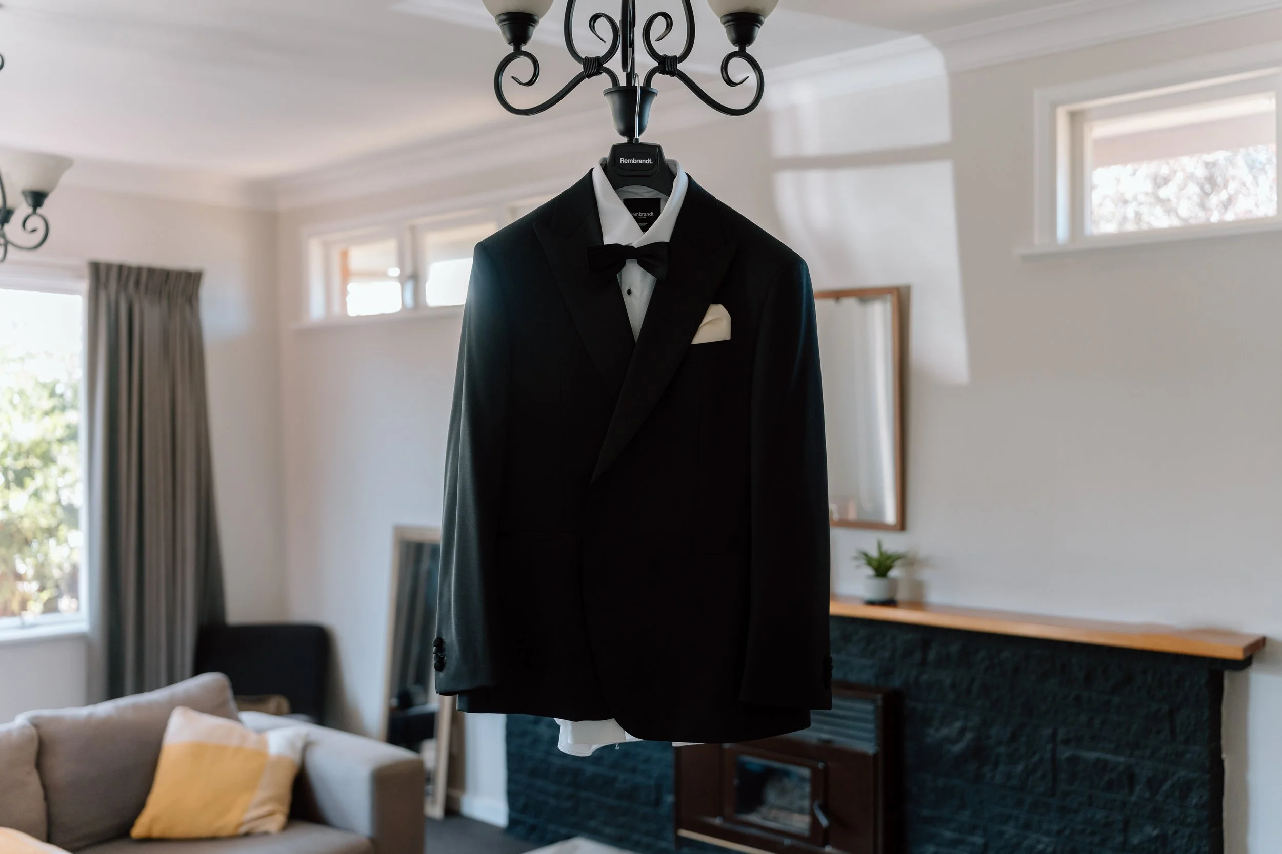 JJ+Jasmine-Wellington-Wedding-Photographer-Rose-&-Smith-Tauherenikau-Racecourse6.jpg