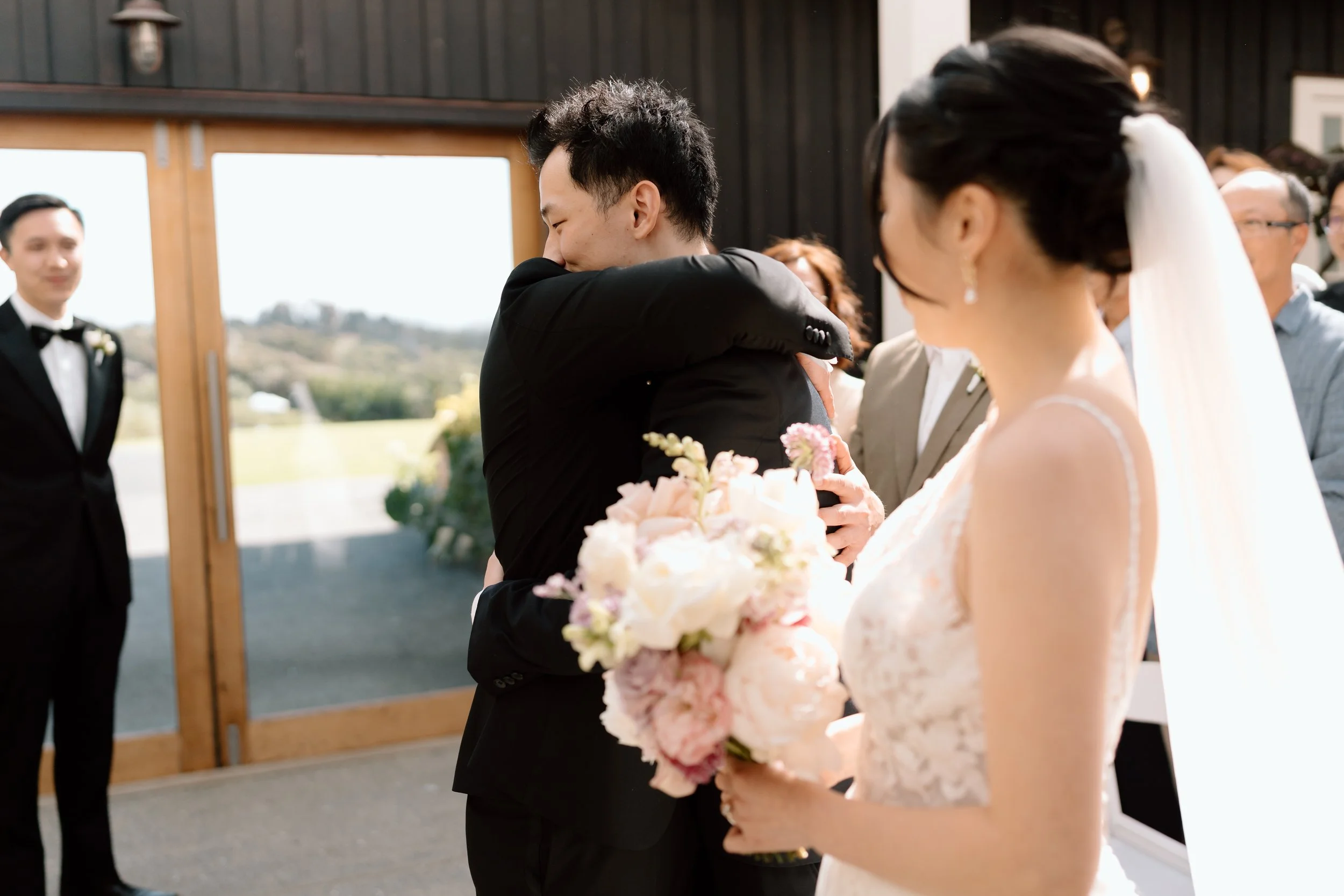 Carol+Wes-Mudbrick-Vineyard-Waiheke-Wedding-Photographer54.jpg