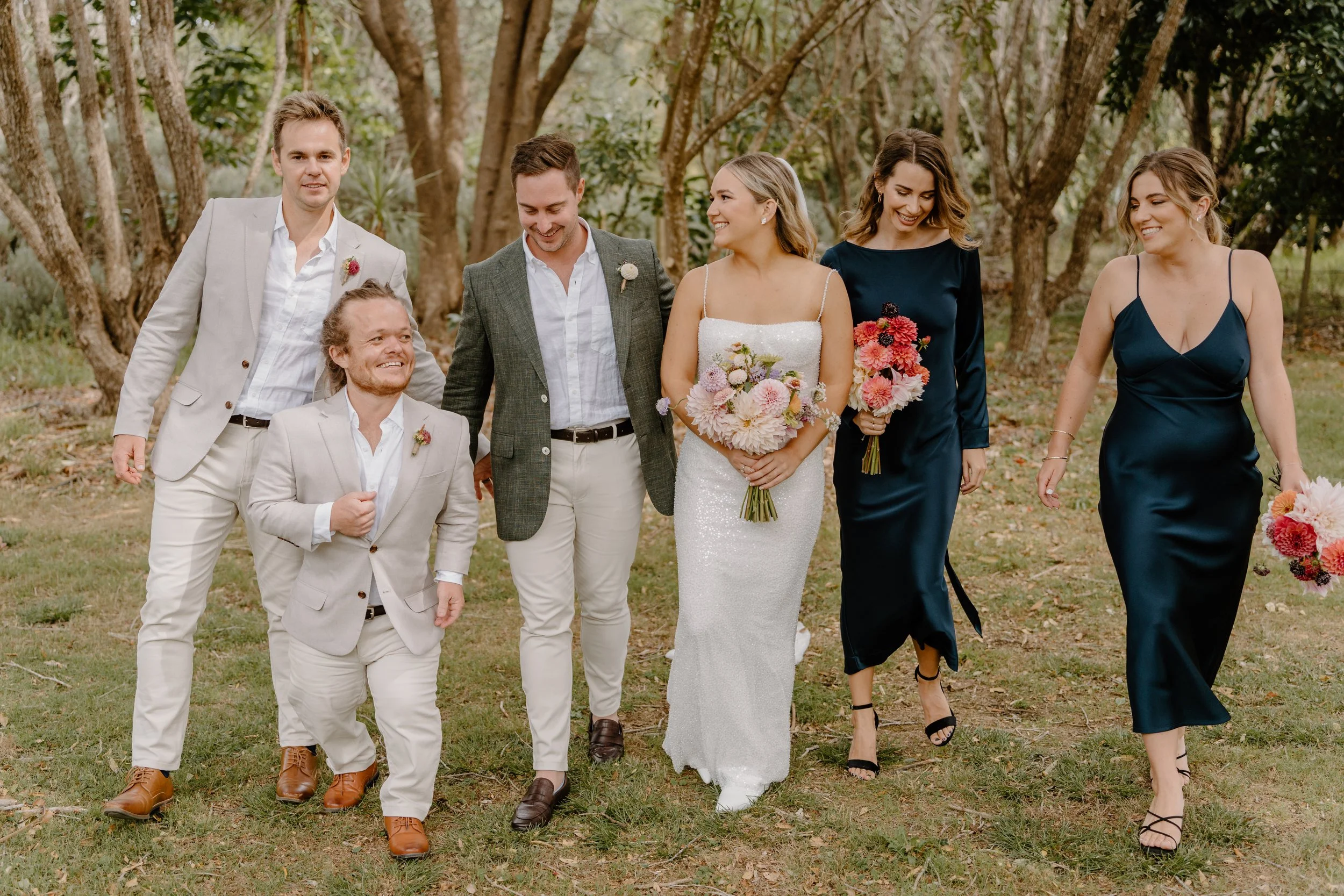 MAN-O'-WARN-WEDDING-WAIHEKE-ISLAND-PHOTOGRAPHER-AARON-COURTNEY45.jpg