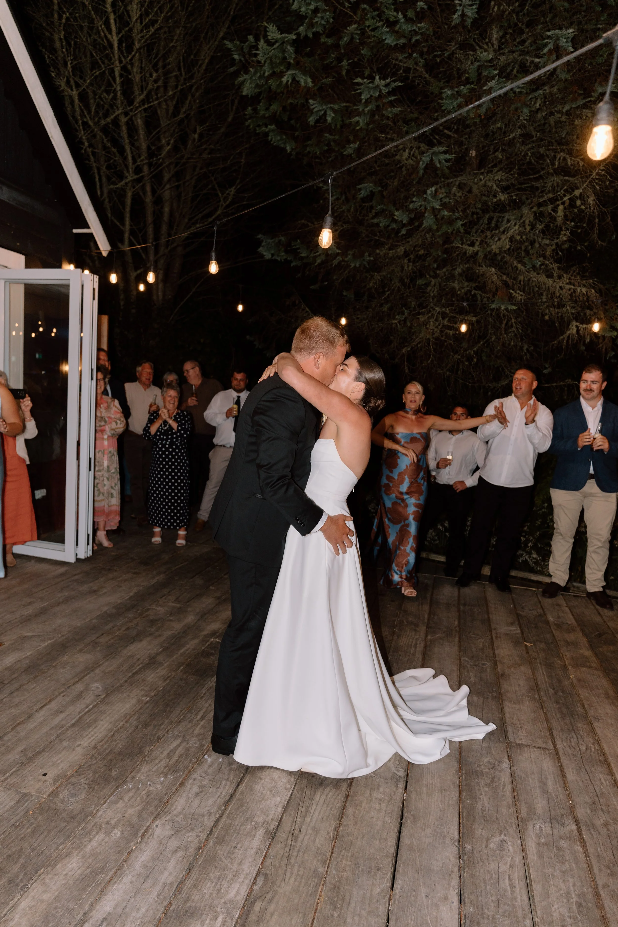 The-Black-Barn-Lake-Tarawera-Wedding-Venue-Rotorua-Jess-David213.jpg