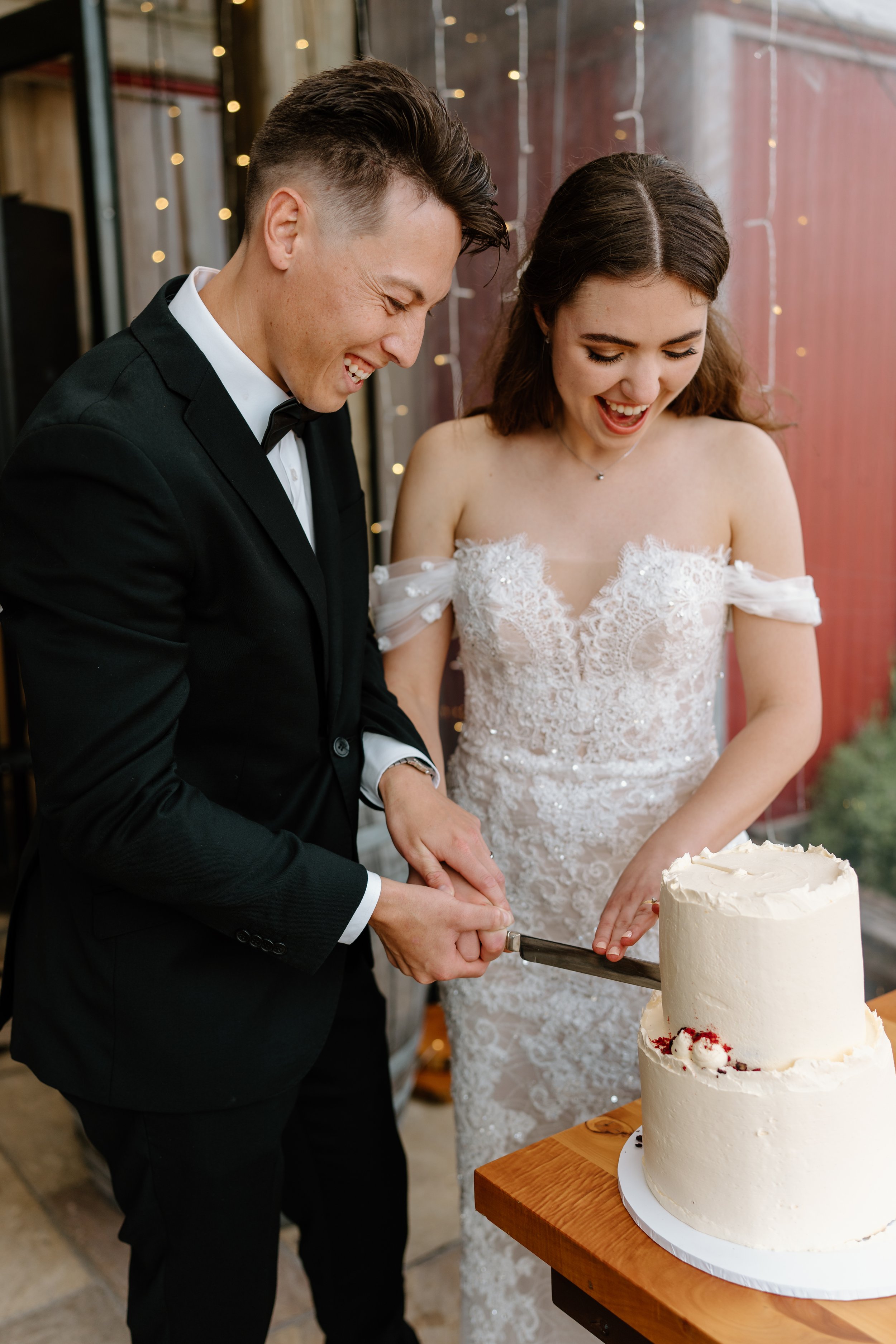 The-Stables-Matakana-Auckland-Wedding-Venue-Stacey-Valeria106.jpg
