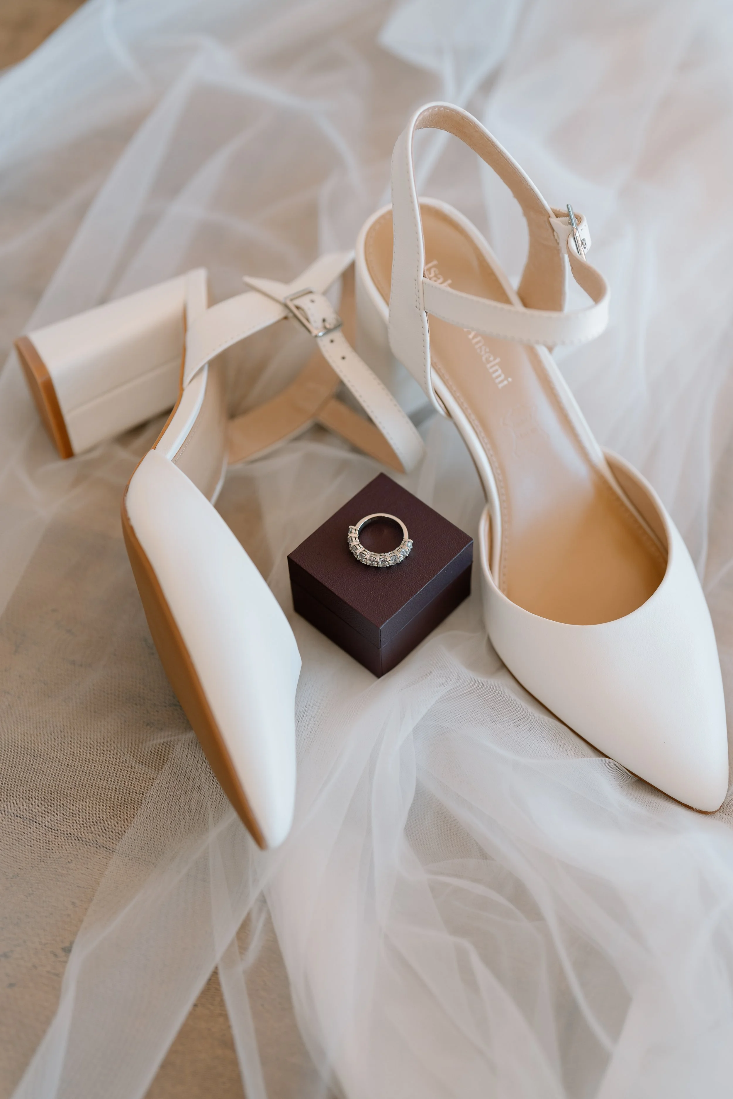 Hannah&Ben-PAX-Resturant-Auckland-City-Wedding-Photographer81.jpg