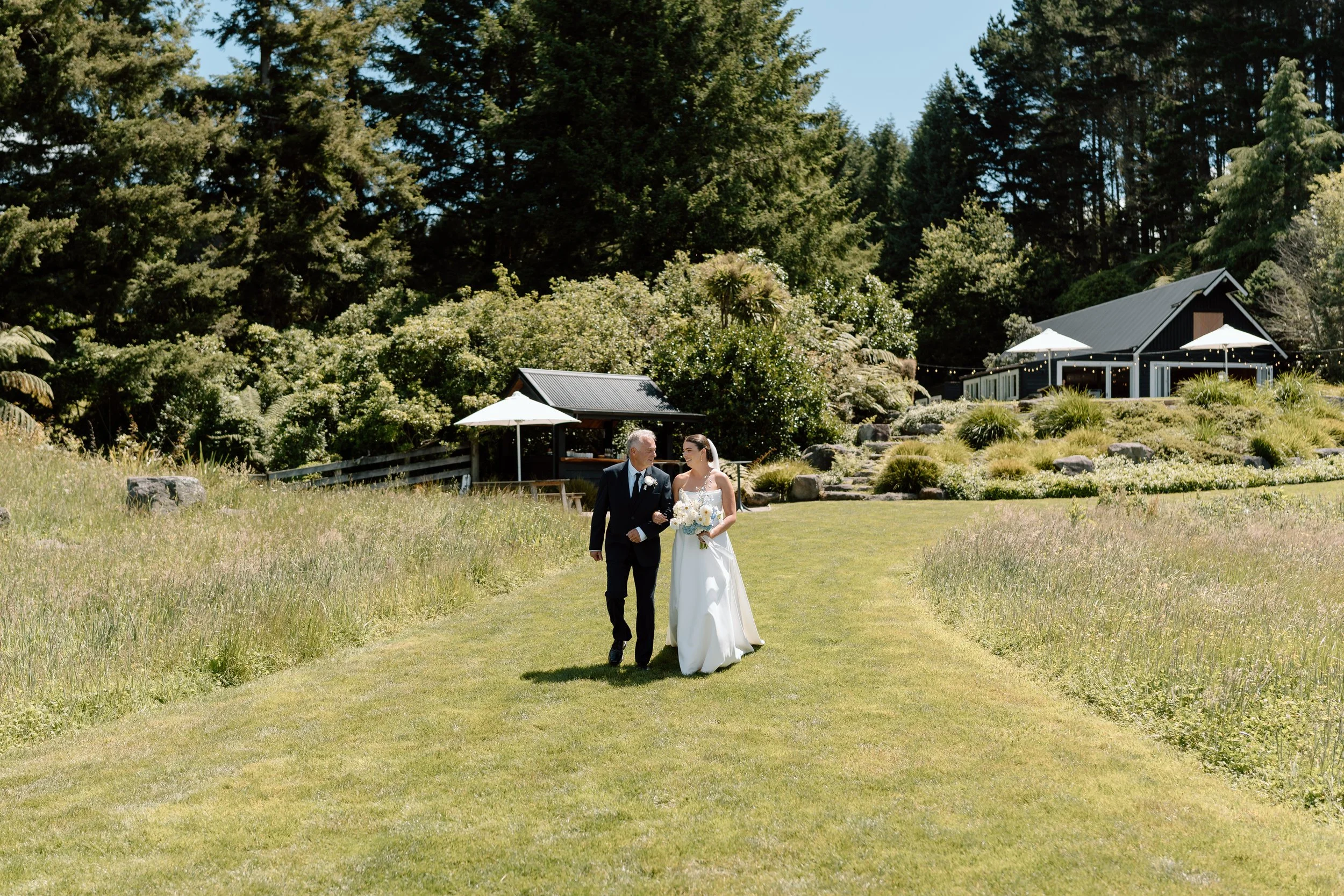 The-Black-Barn-Lake-Tarawera-Wedding-Venue-Rotorua-Jess-David91.jpg