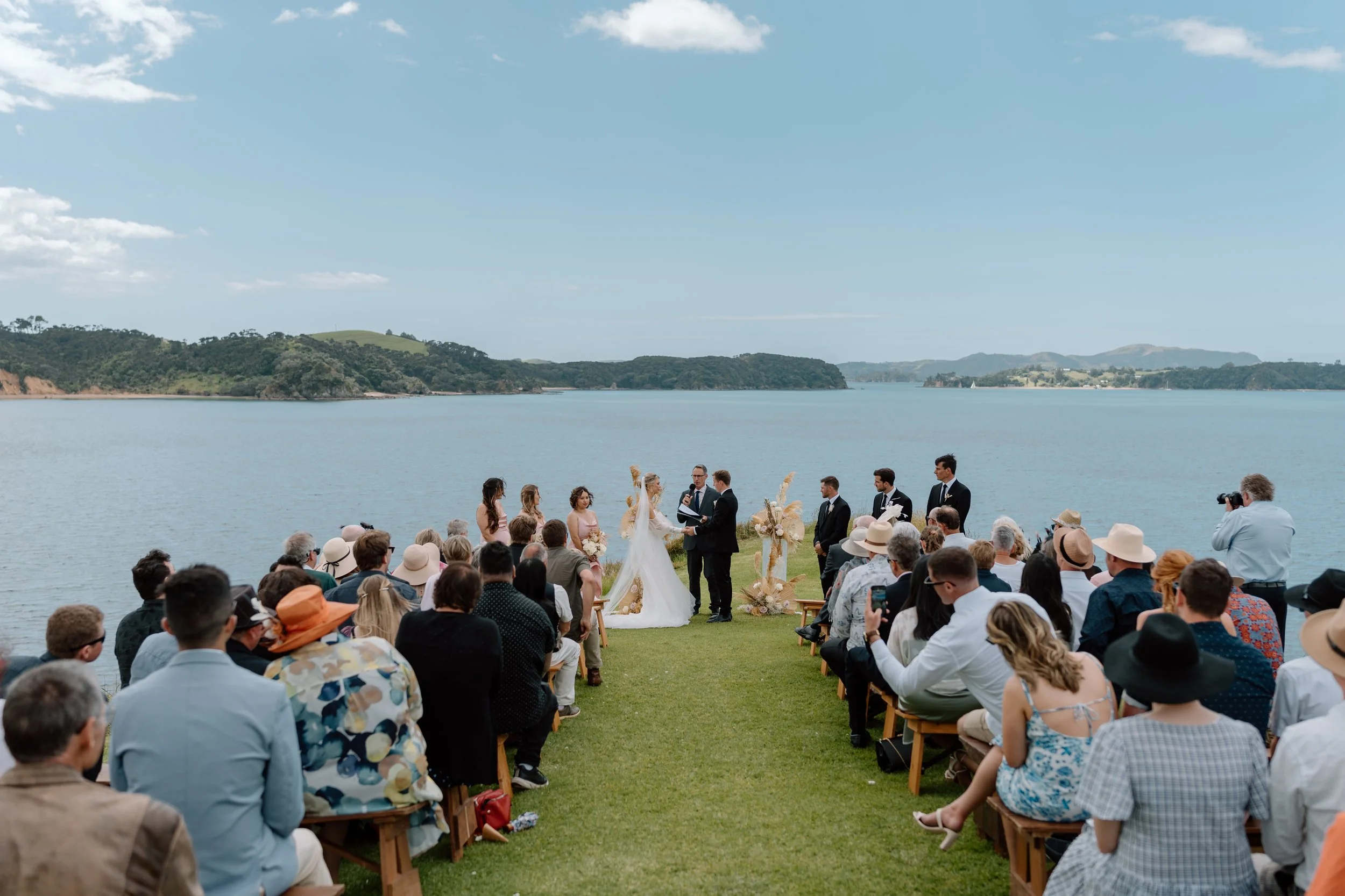 Angela+Daniel_Baylys-Farm-Wedding-Photographer19.jpg
