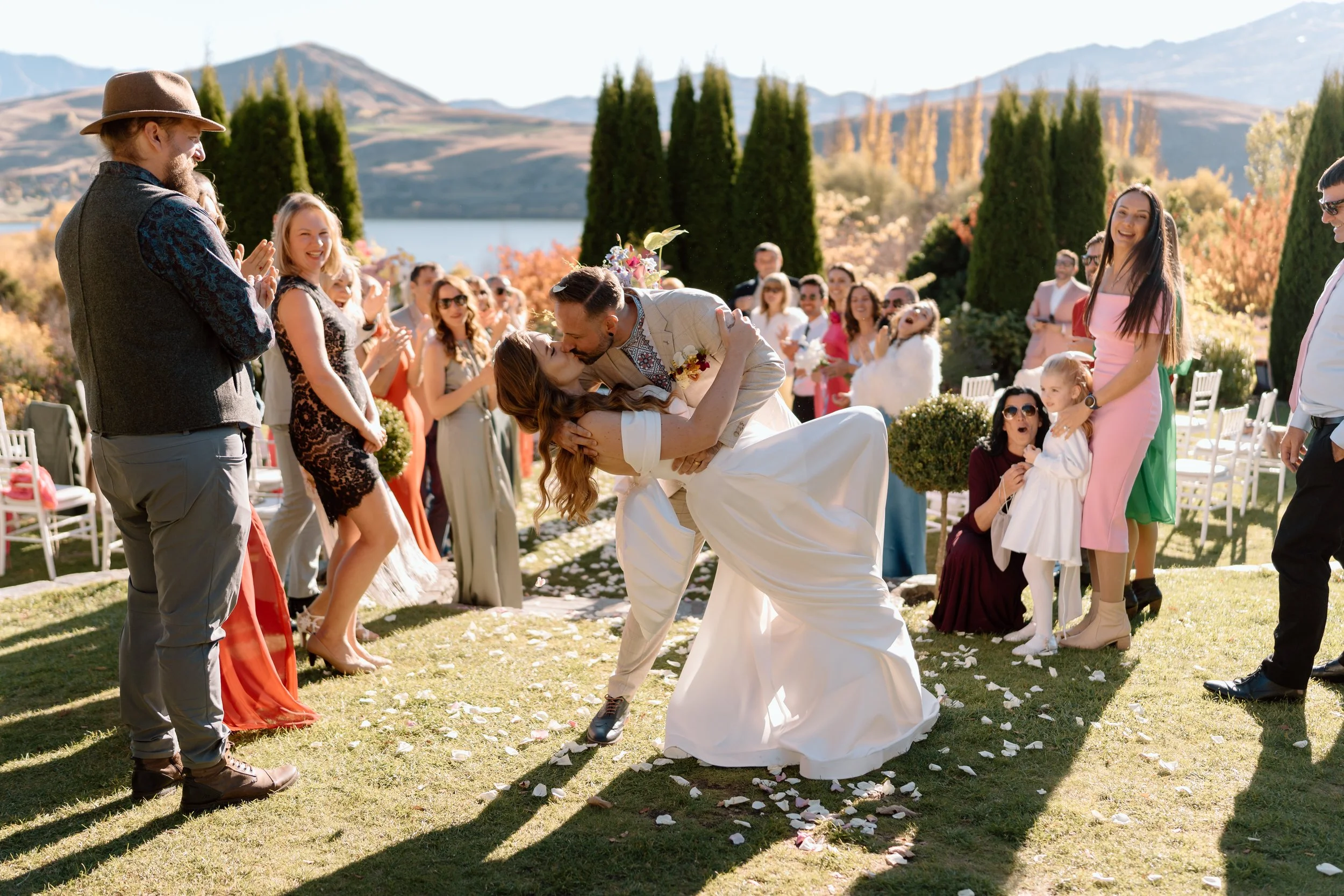 Helena+Gavin-Stoneridge-Estate-Queenstown-Wedding-Photographer104.jpg