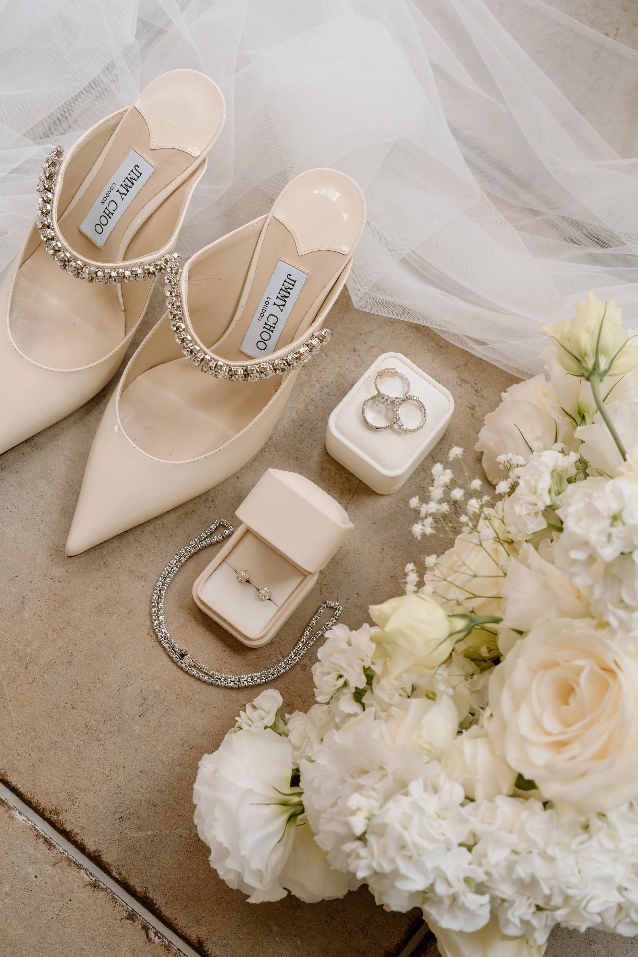 Mikki+Emily_Hunting-Lodge-Auckland-Wedding-Photographer154.jpg