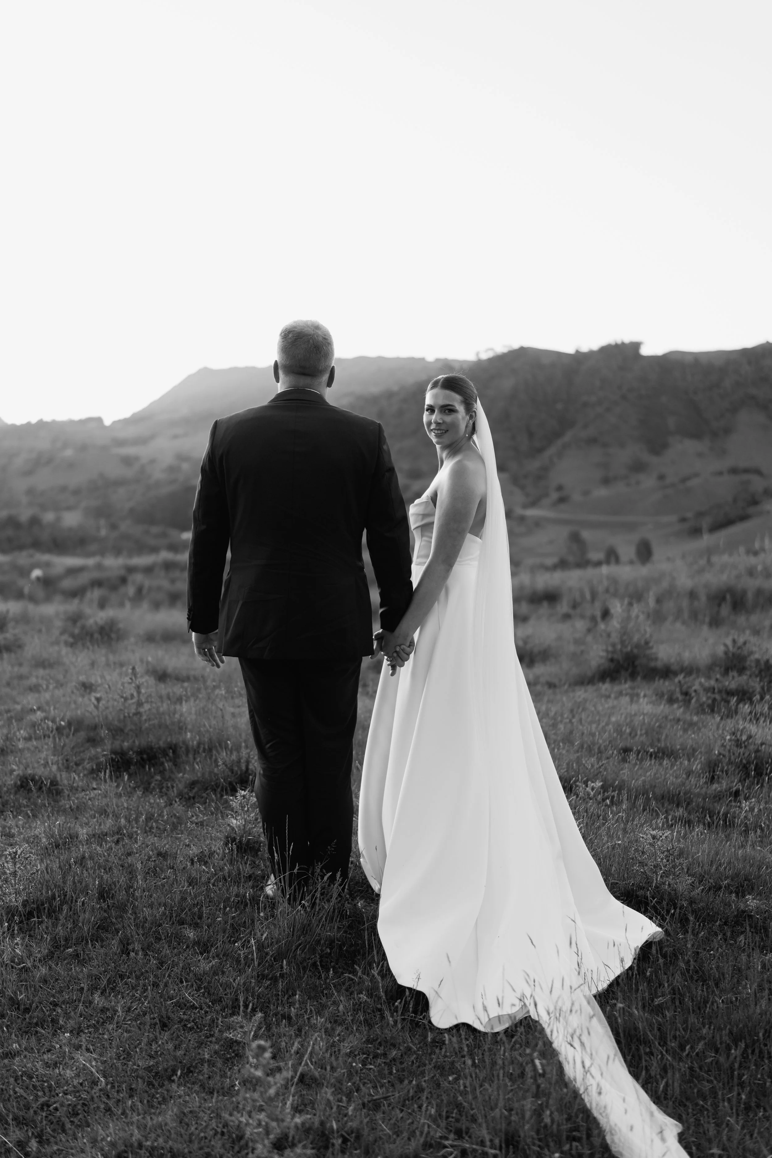 The-Black-Barn-Lake-Tarawera-Wedding-Venue-Rotorua-Jess-David176.jpg