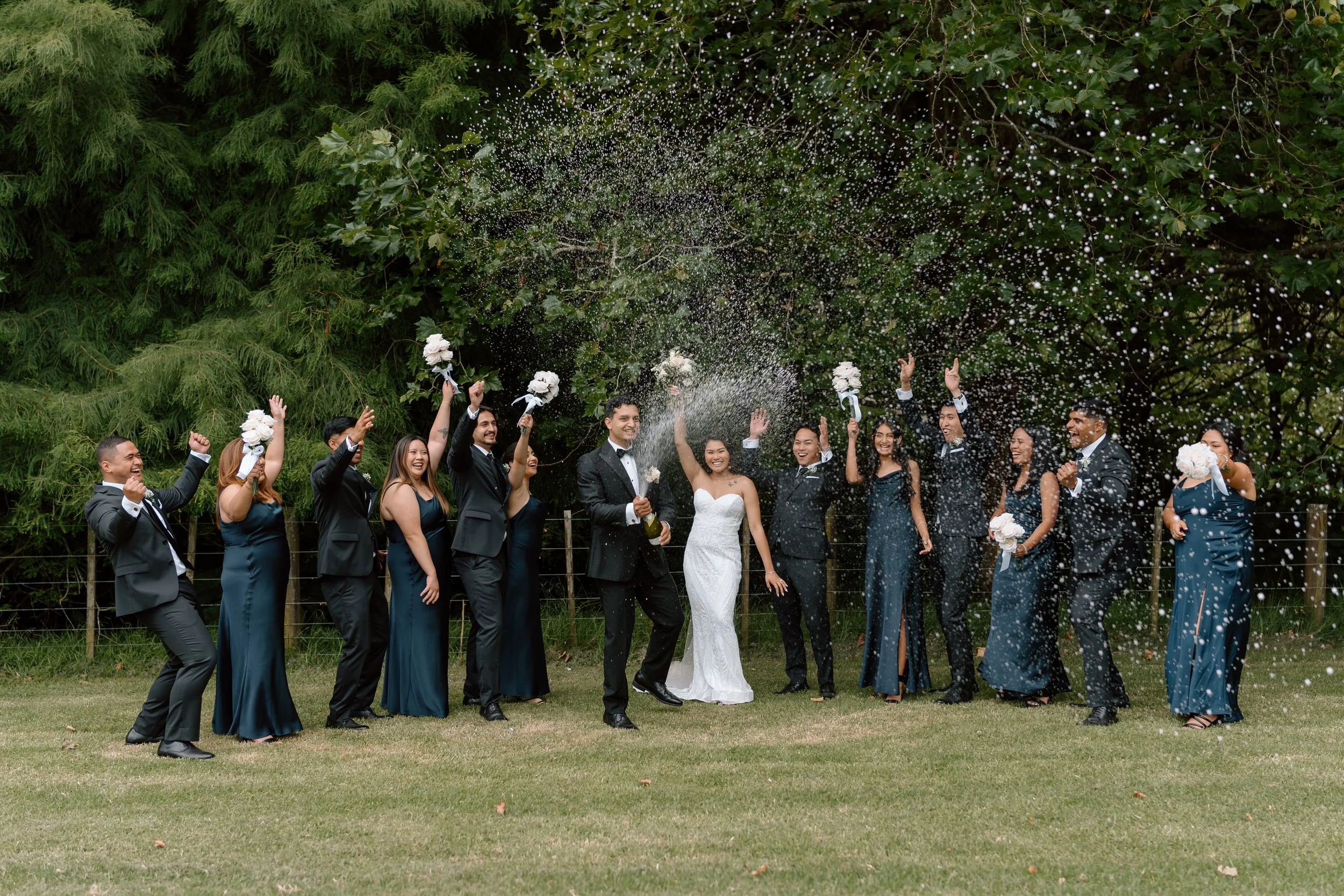 Daron&Isabelle_Kauri-Bay-Auckland-Wedding-Photographer26.jpg