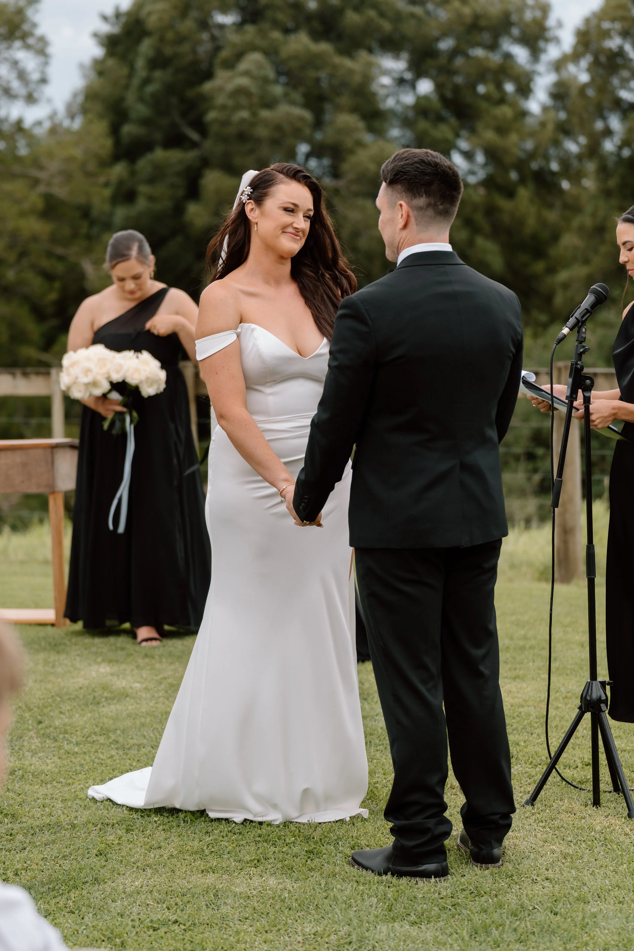 Nocton-Woolshed-Auckland-Wedding-Venue-Emily-and-Cameron52.jpg