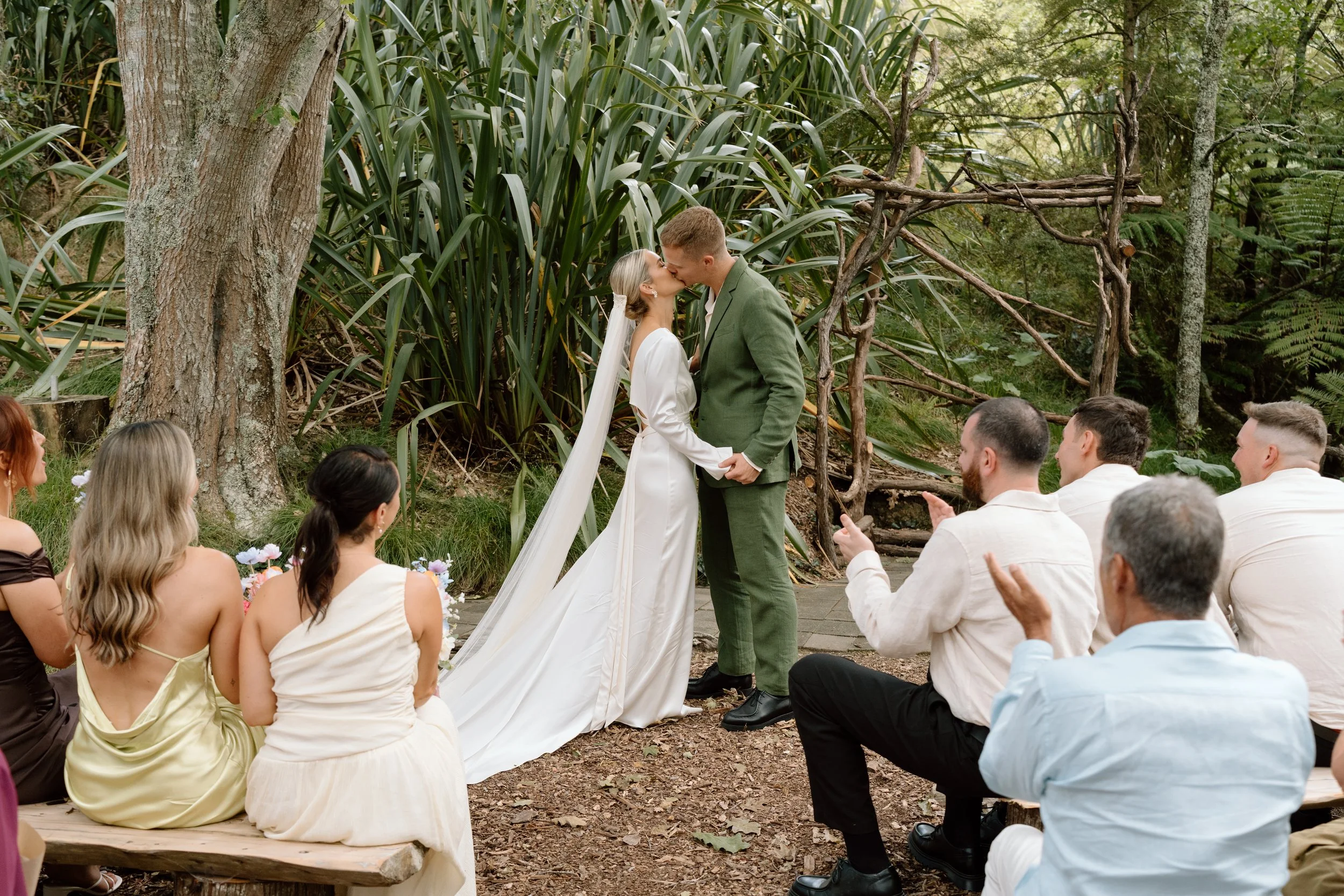 Waterfall-Farm-Auckland-Wedding-Georgia-and-Quinn47.jpg