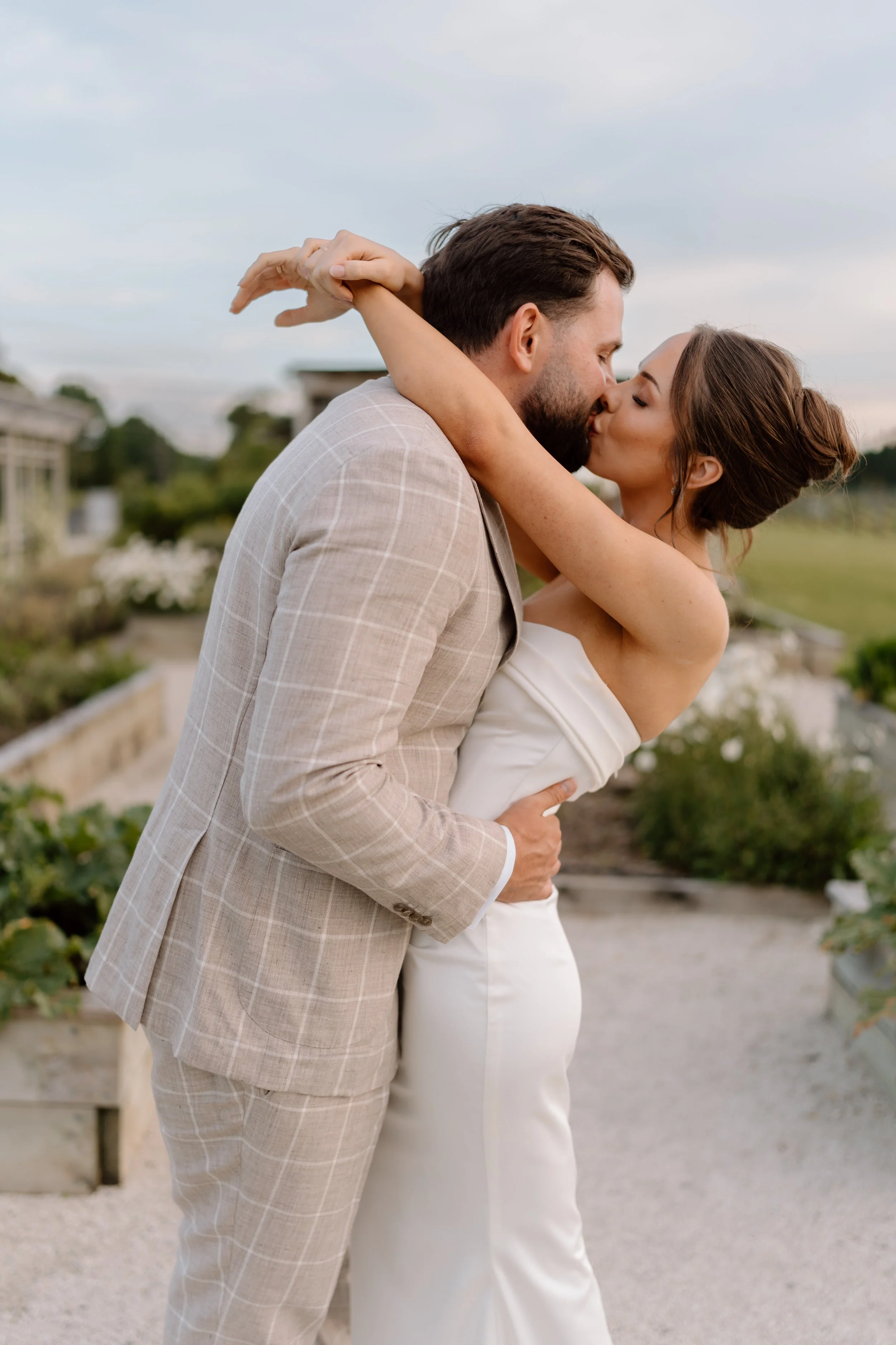 Hannah+Alex_Previews-281.jpg