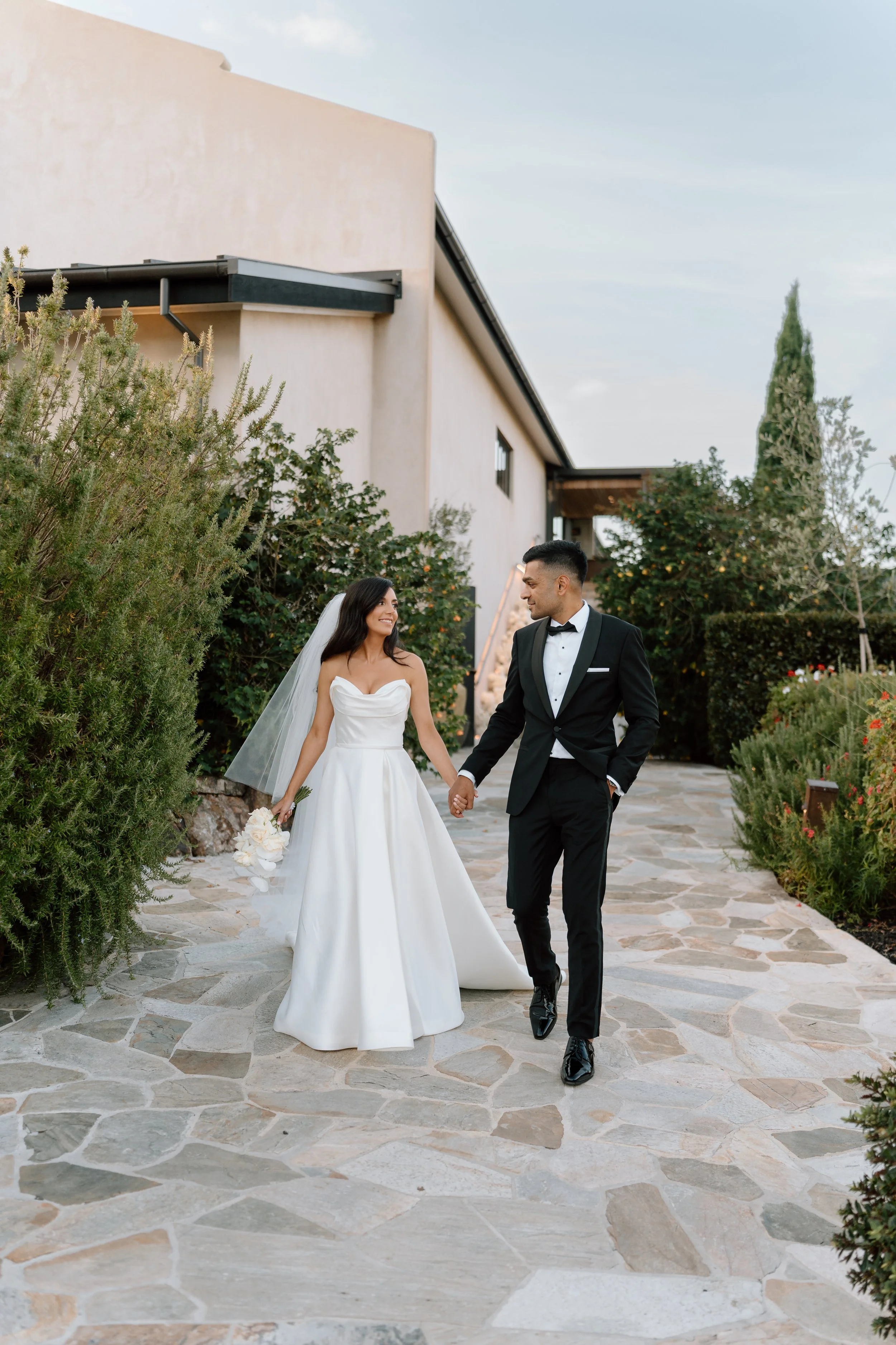 Stefan+Lina_Previews-223.jpg