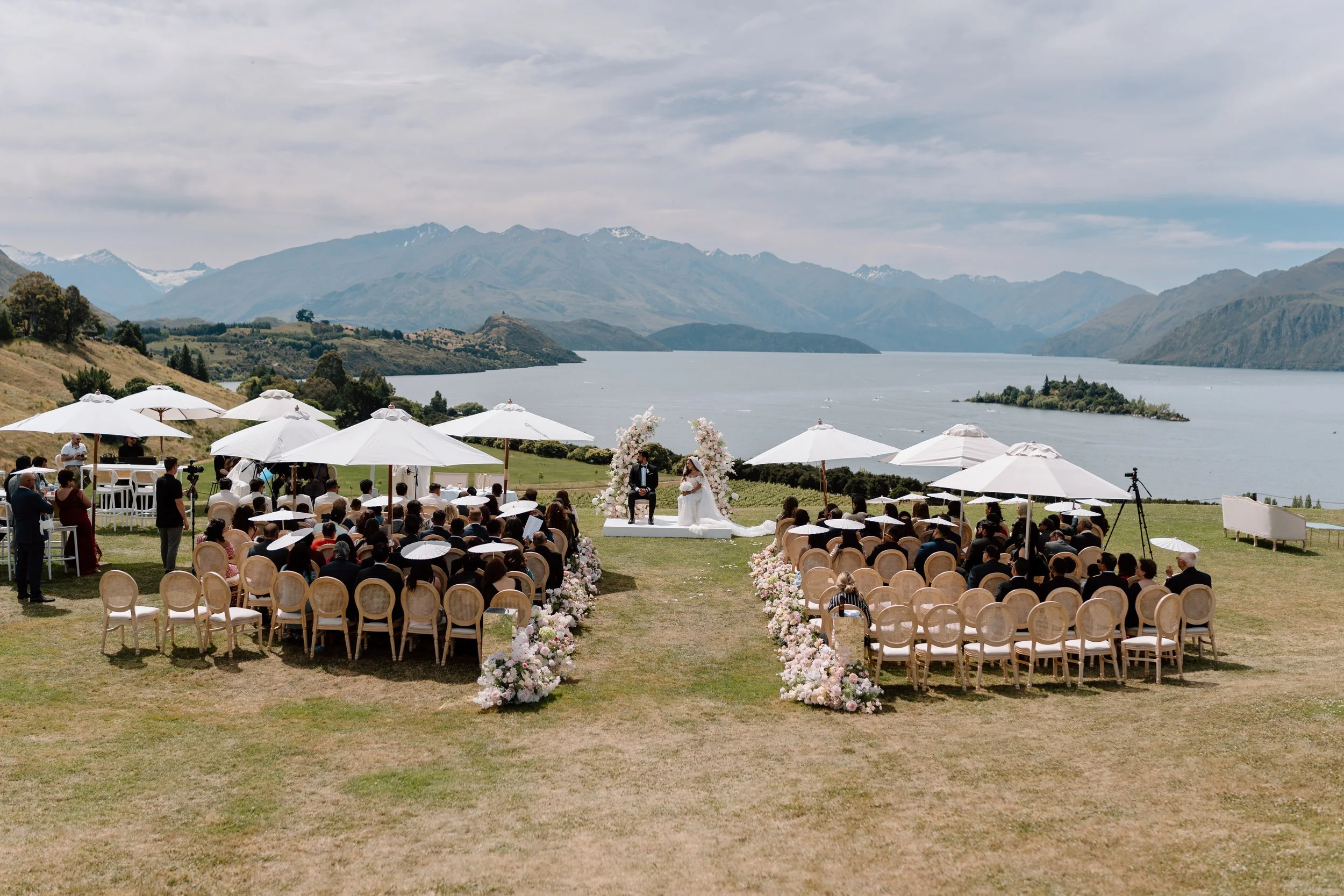 Wedding at The Rippon Hall in Wanaka photographed by Wild Souls