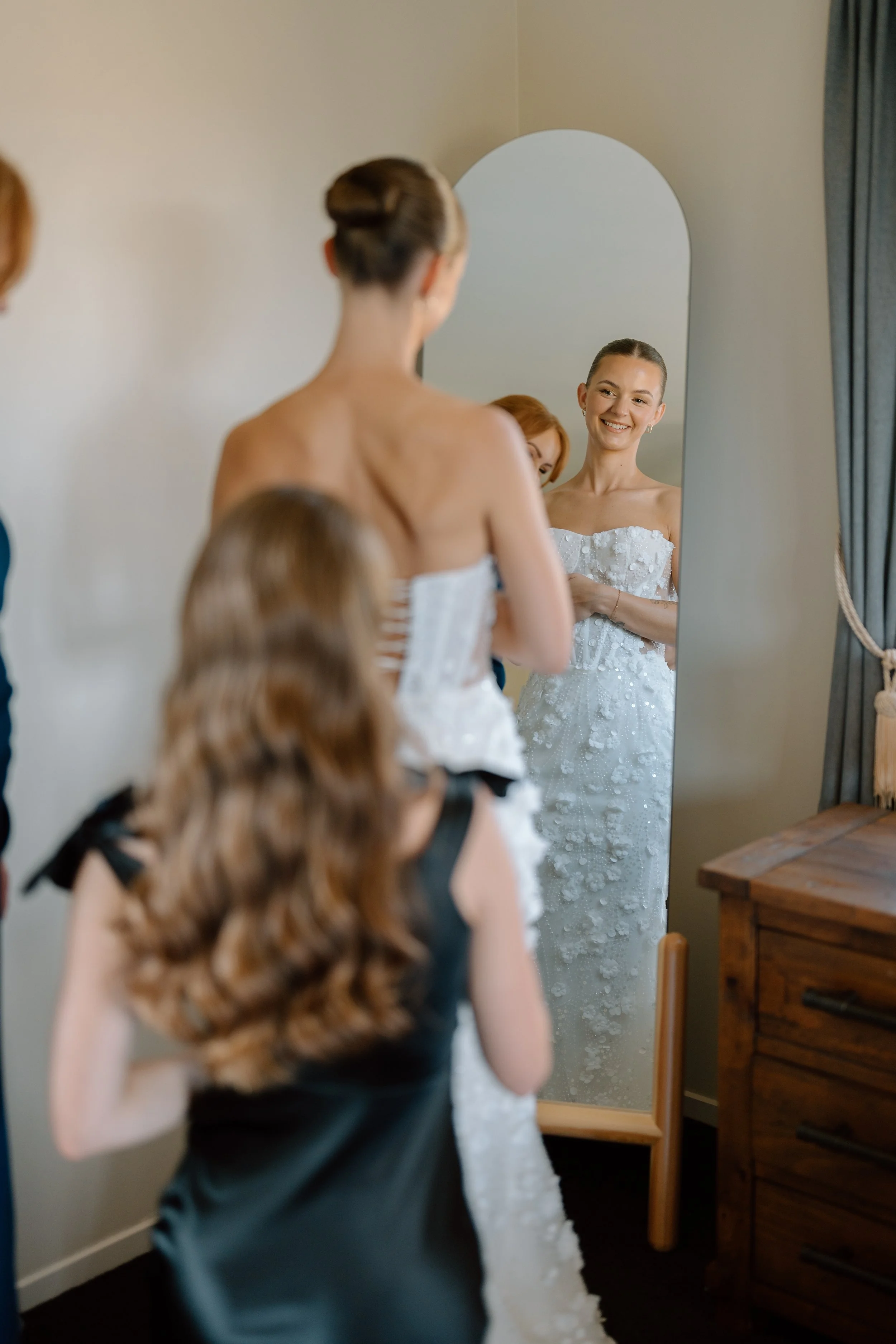 Brett+Nicoe_Markovina-Vineyard-Estate-Auckland-Wedding-Photography42.jpg