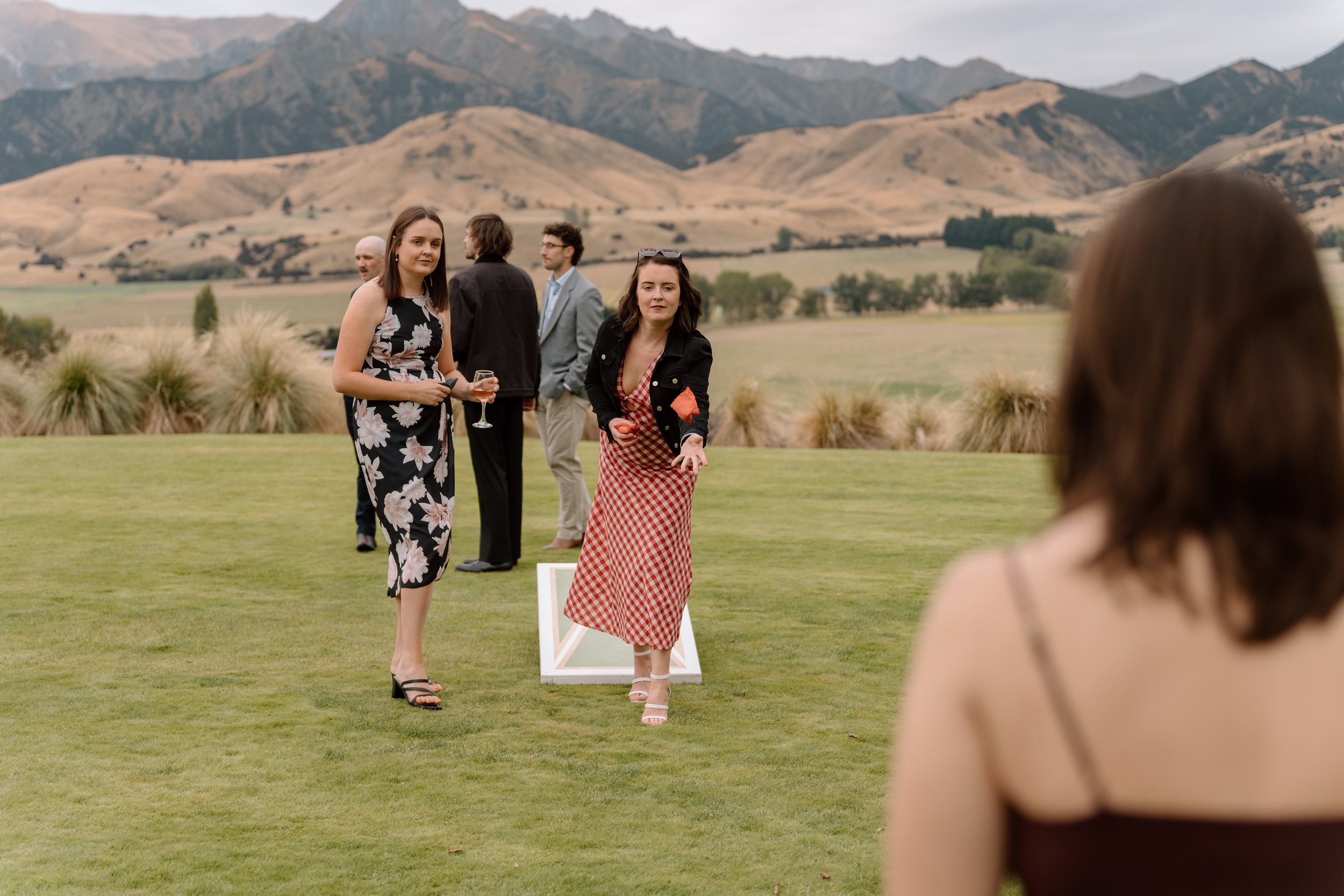 MIKAYLA+DAN-THE-LOOKOUT-LODGE-WANAKA-RECEPTION-PHOTOGRAPHY5.jpg