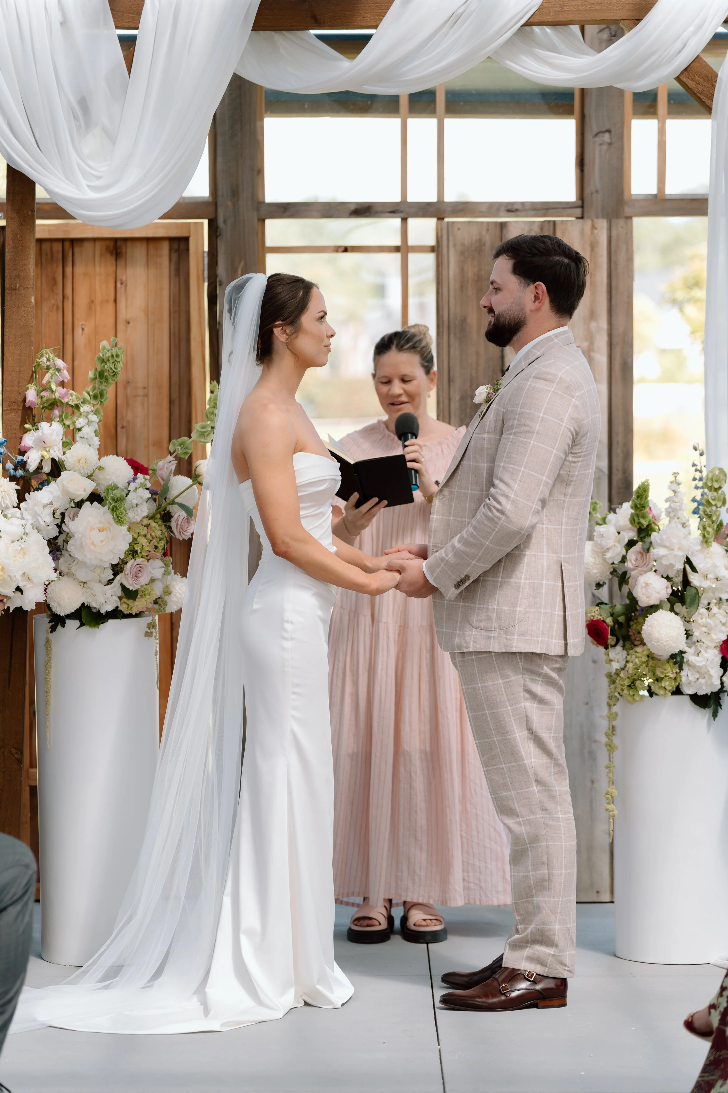 Hannah+Alex_Previews-129.jpg