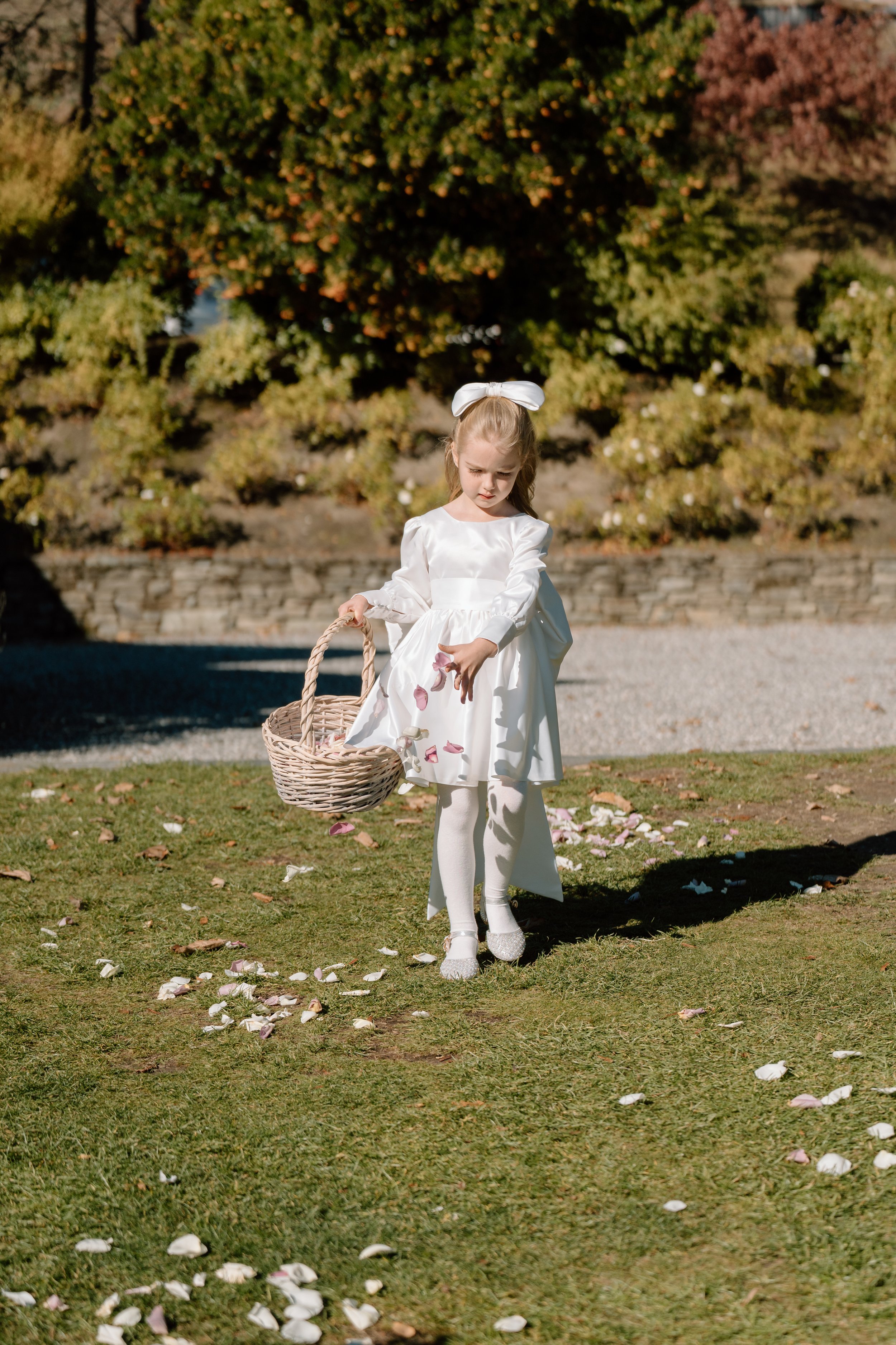 Helena+Gavin-Stoneridge-Estate-Queenstown-Wedding-Photographer64.jpg