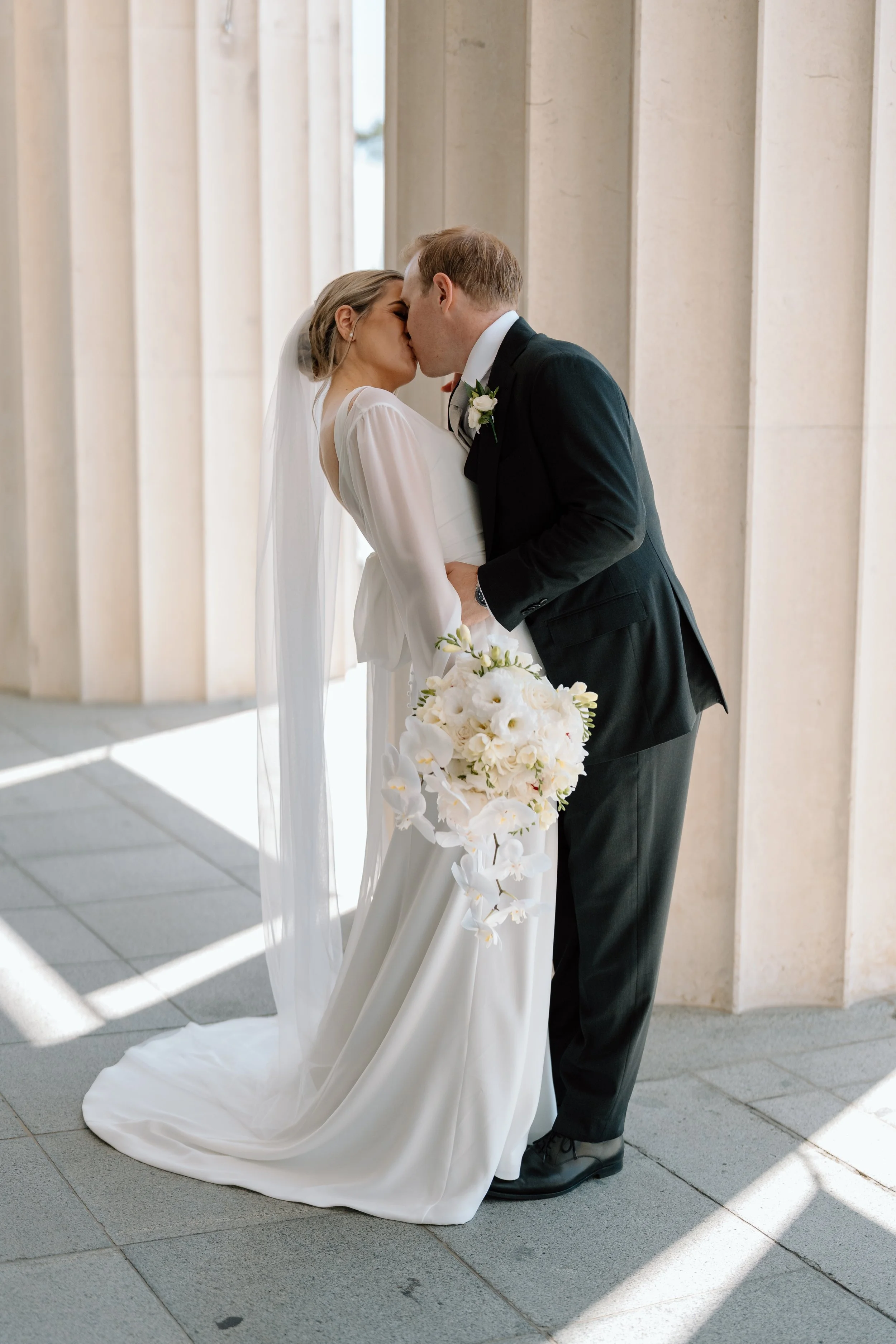 Hannah&Ben-PAX-Resturant-Auckland-City-Wedding-Photographer37.jpg