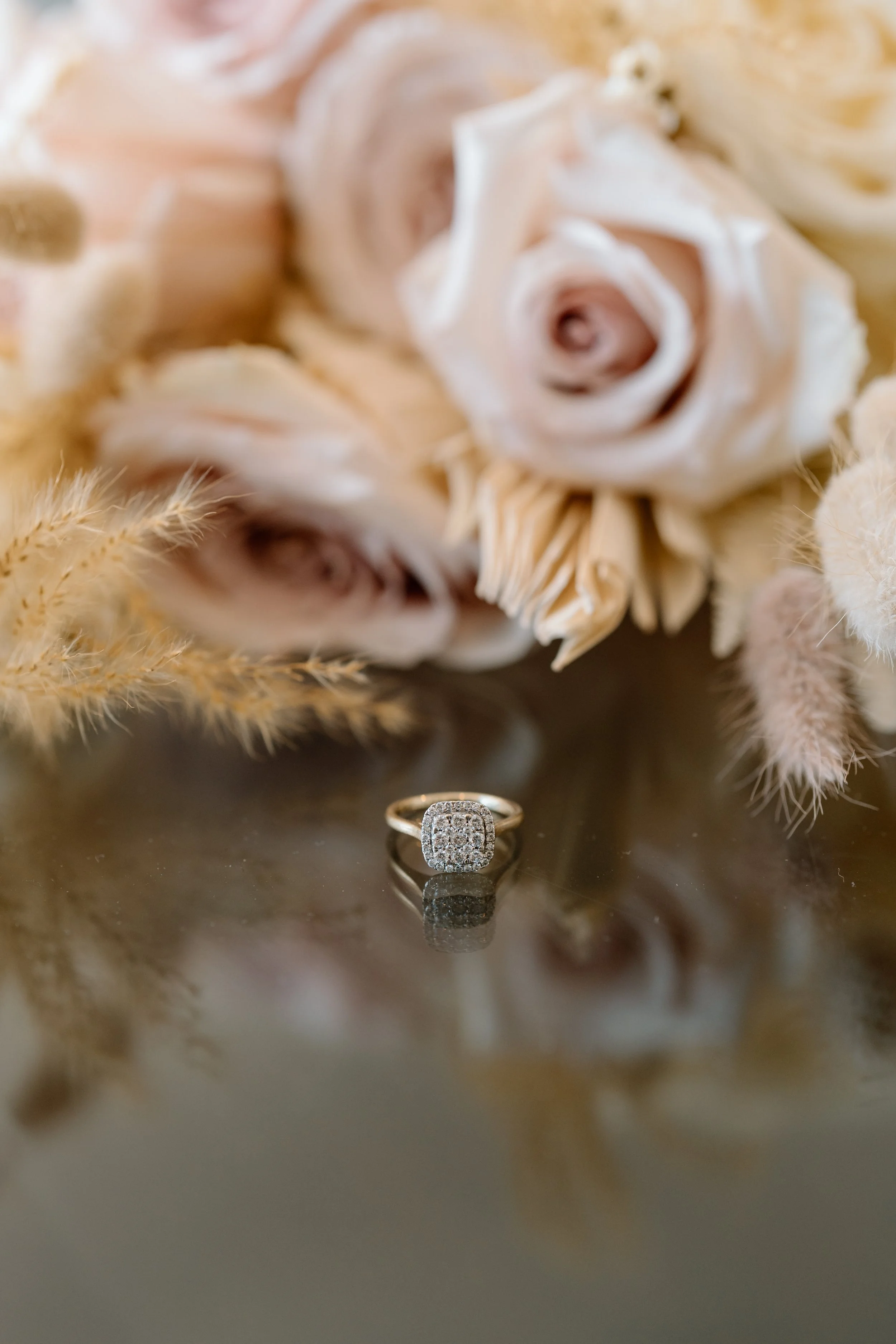 Angela+Daniel_Baylys-Farm-Wedding-Photographer8.jpg