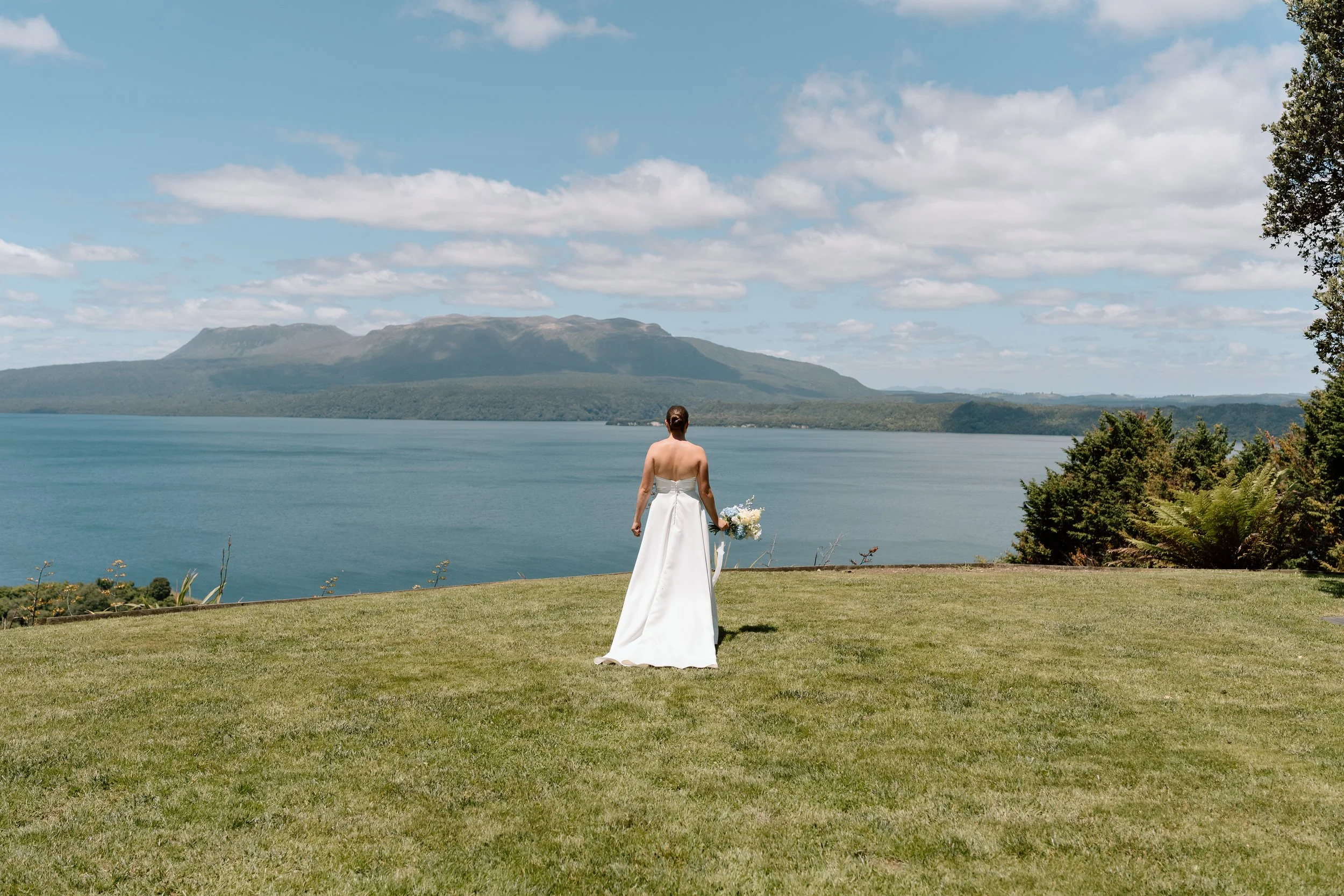 The-Black-Barn-Lake-Tarawera-Wedding-Venue-Rotorua-Jess-David62.jpg