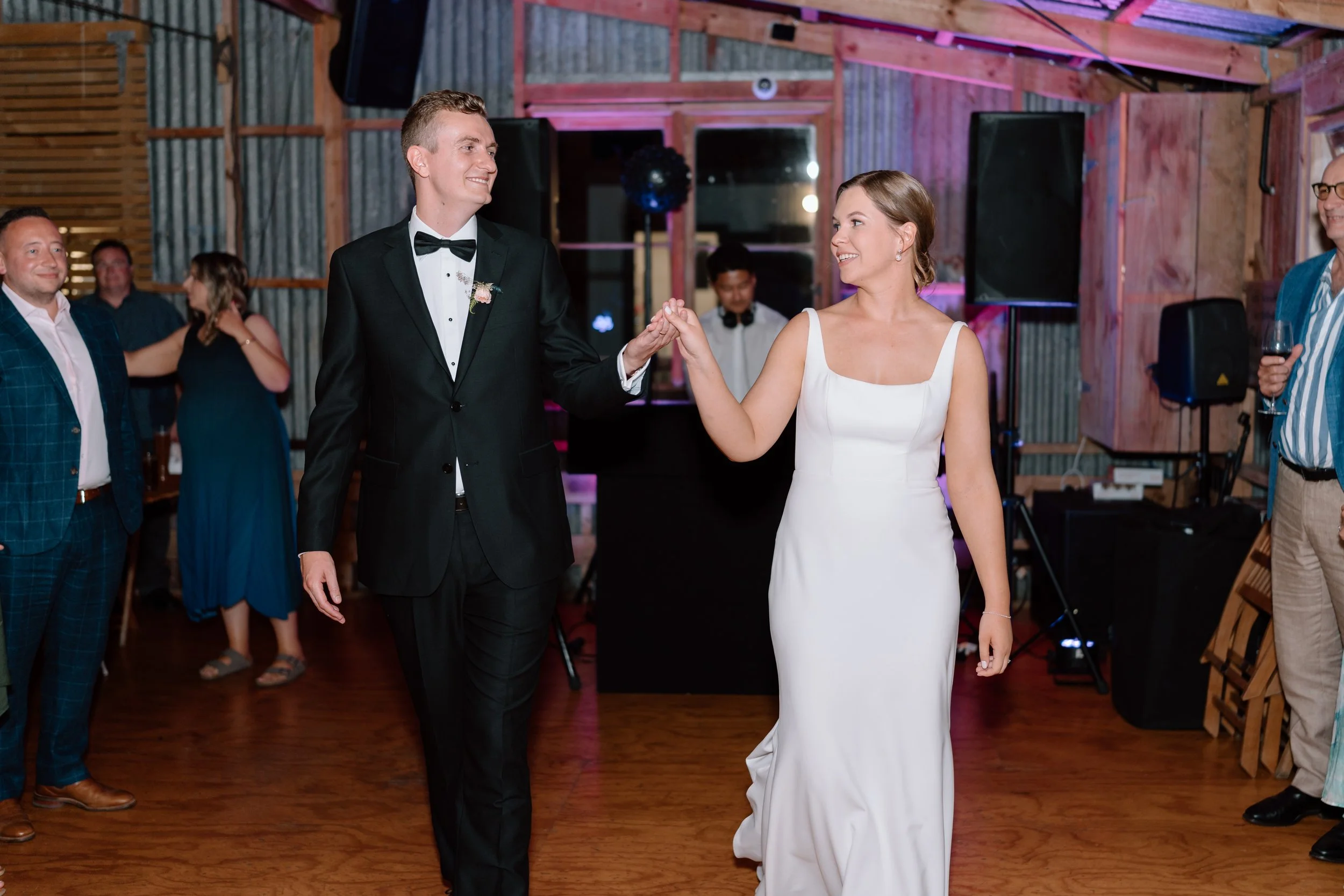Nocton-Woolshed-Auckland-Wedding-Venue-Ollie-and-Elyse10.jpg