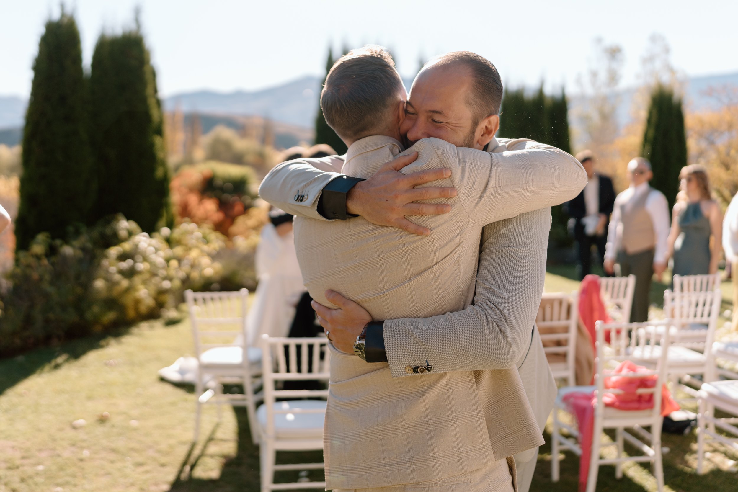 Helena+Gavin-Stoneridge-Estate-Queenstown-Wedding-Photographer108.jpg
