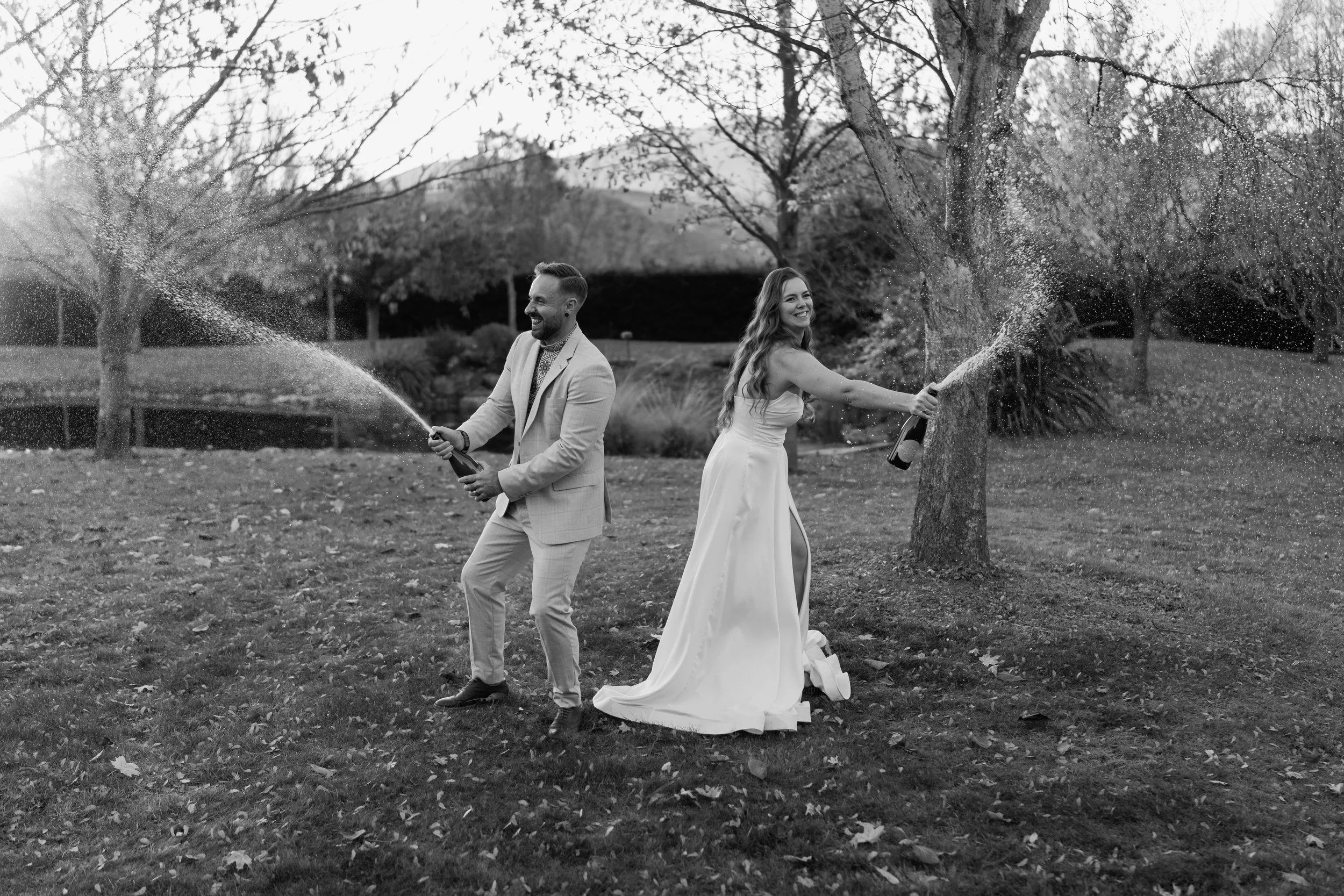 Helena+Gavin-Stoneridge-Estate-Queenstown-Wedding-Photographer145.jpg