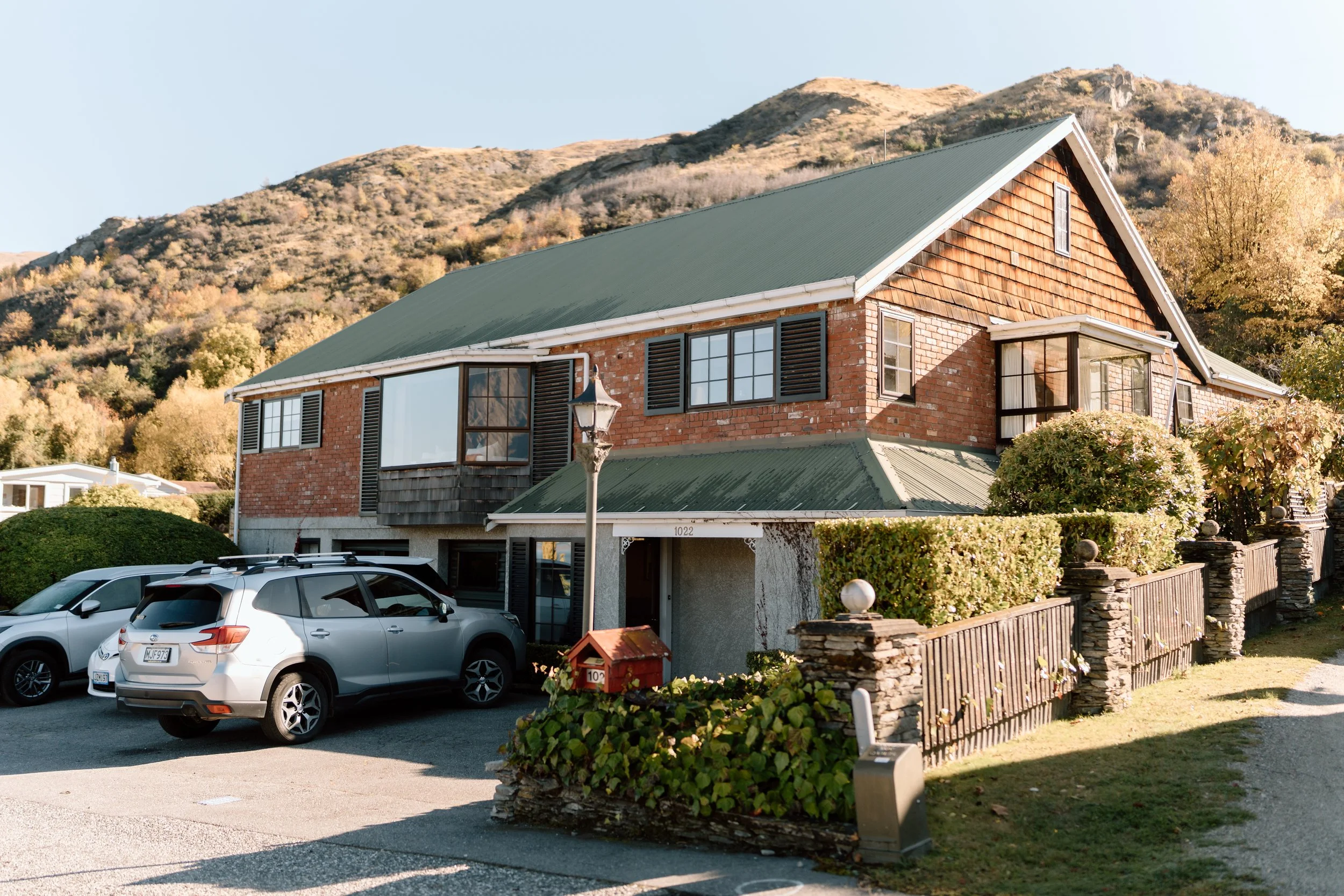 Helena+Gavin-Stoneridge-Estate-Queenstown-Wedding-Photographer21.jpg
