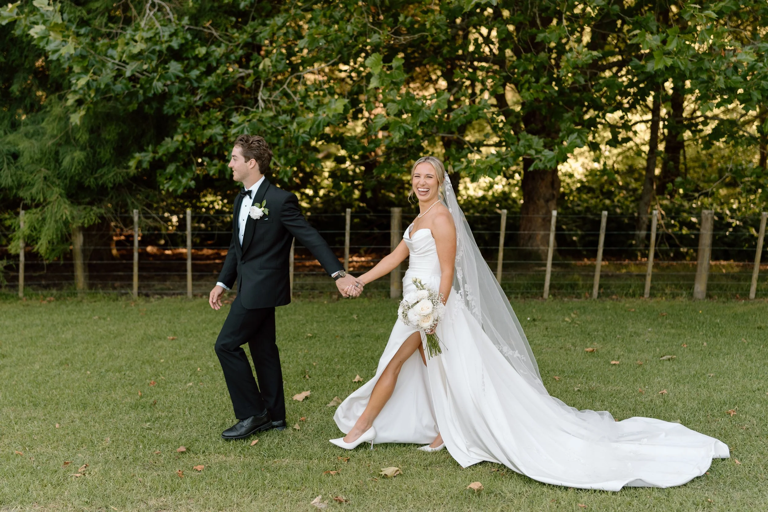 Kauri-Bay-Auckland-Wedding-Venue-Clevedon-Georgia-Colton111.jpg