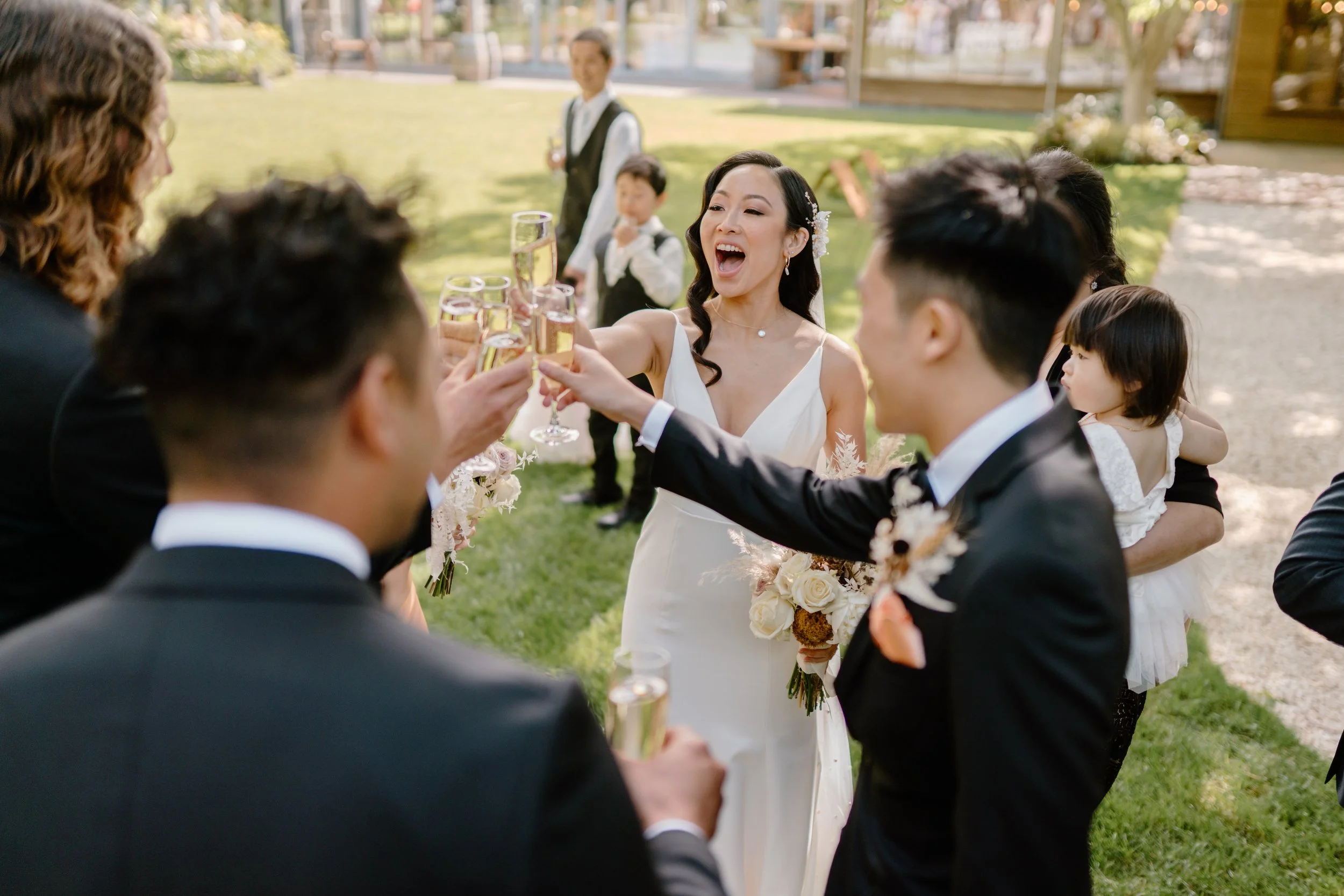 Markovina-Vineyard-Estate-Wedding-Auckland-Jess-Harri39.jpg