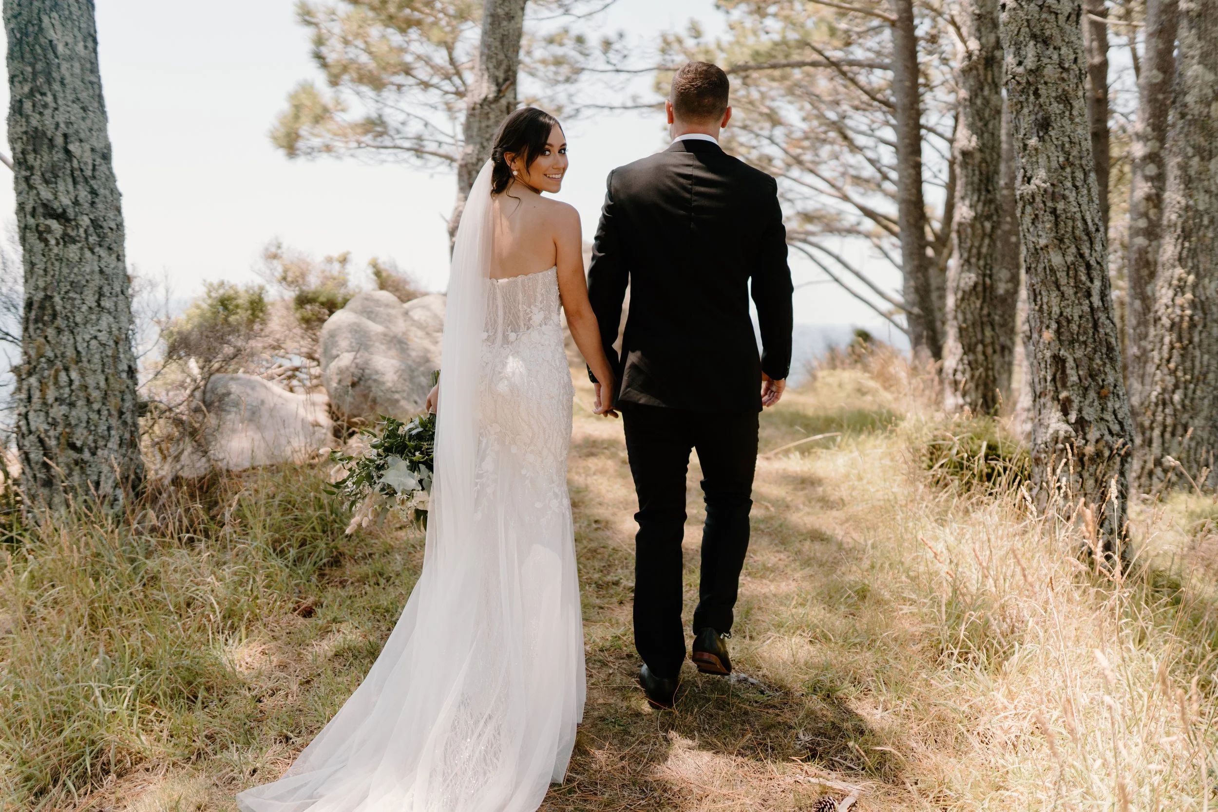 Orua-Beach-House-Hahei-Wedding-Amy&Matt36.jpg