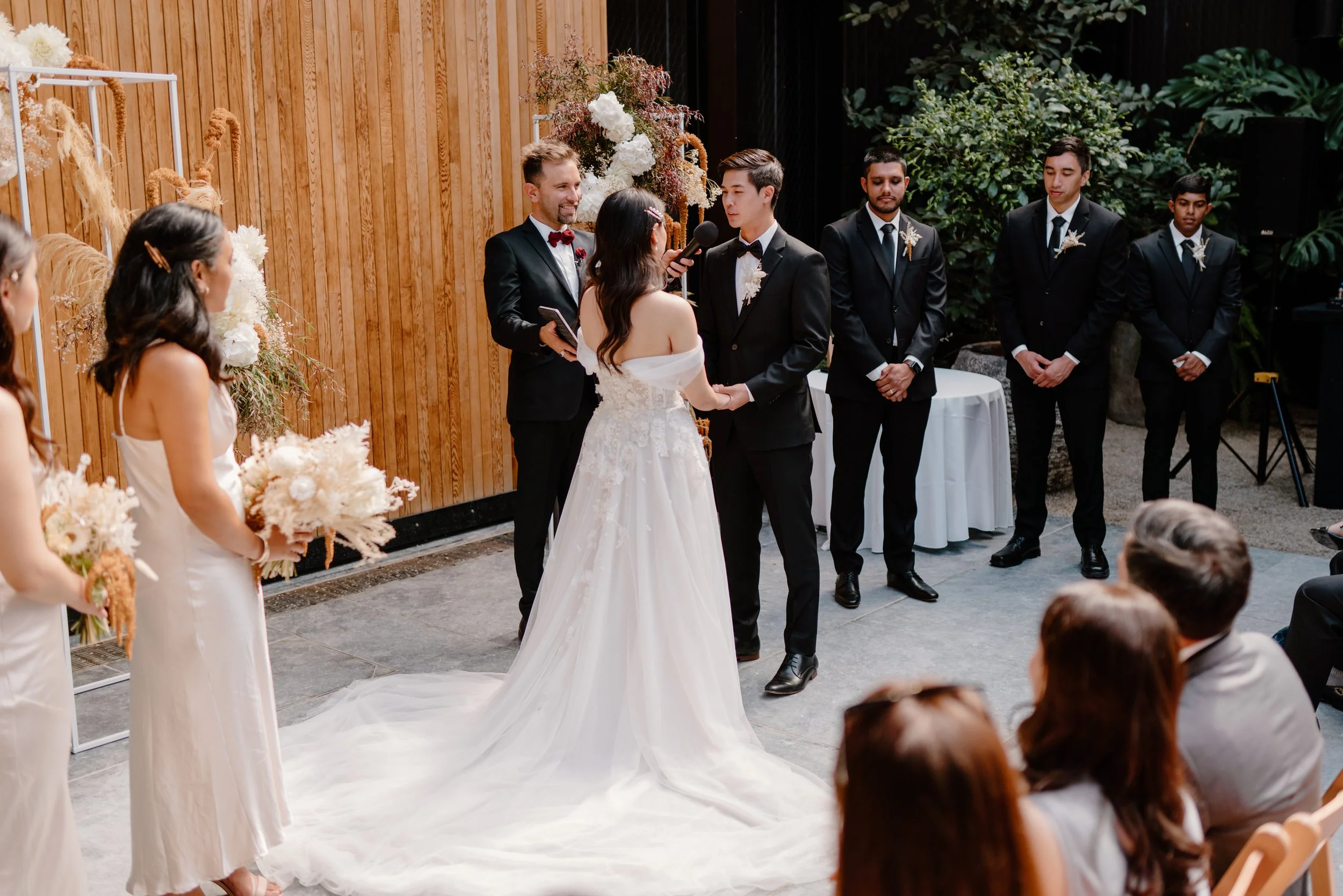 Huong+David_Glasshouse-Morningside-Auckland-Wedding-Photographer56.jpg
