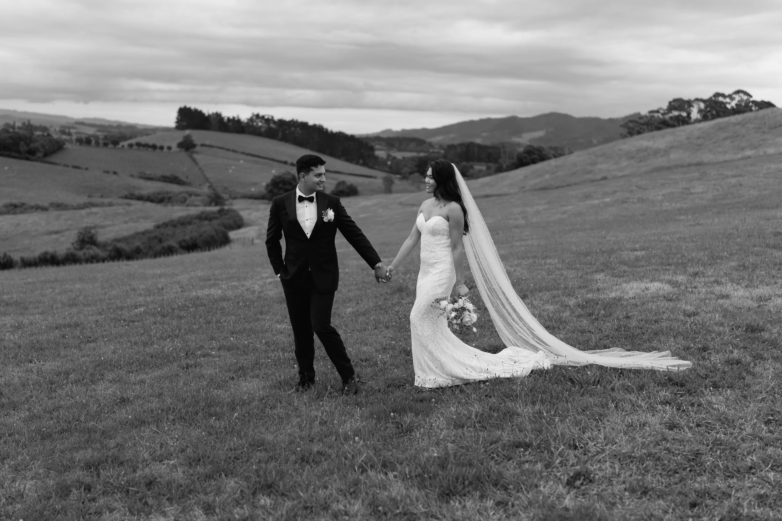 Daron&Isabelle_Kauri-Bay-Auckland-Wedding-Photographer17.jpg