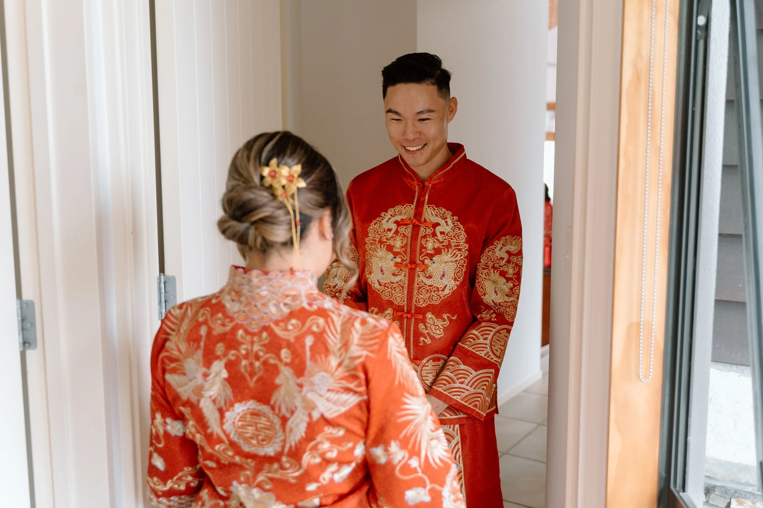 Mikki+Emily_Hunting-Lodge-Auckland-Wedding-Photographer6.jpg