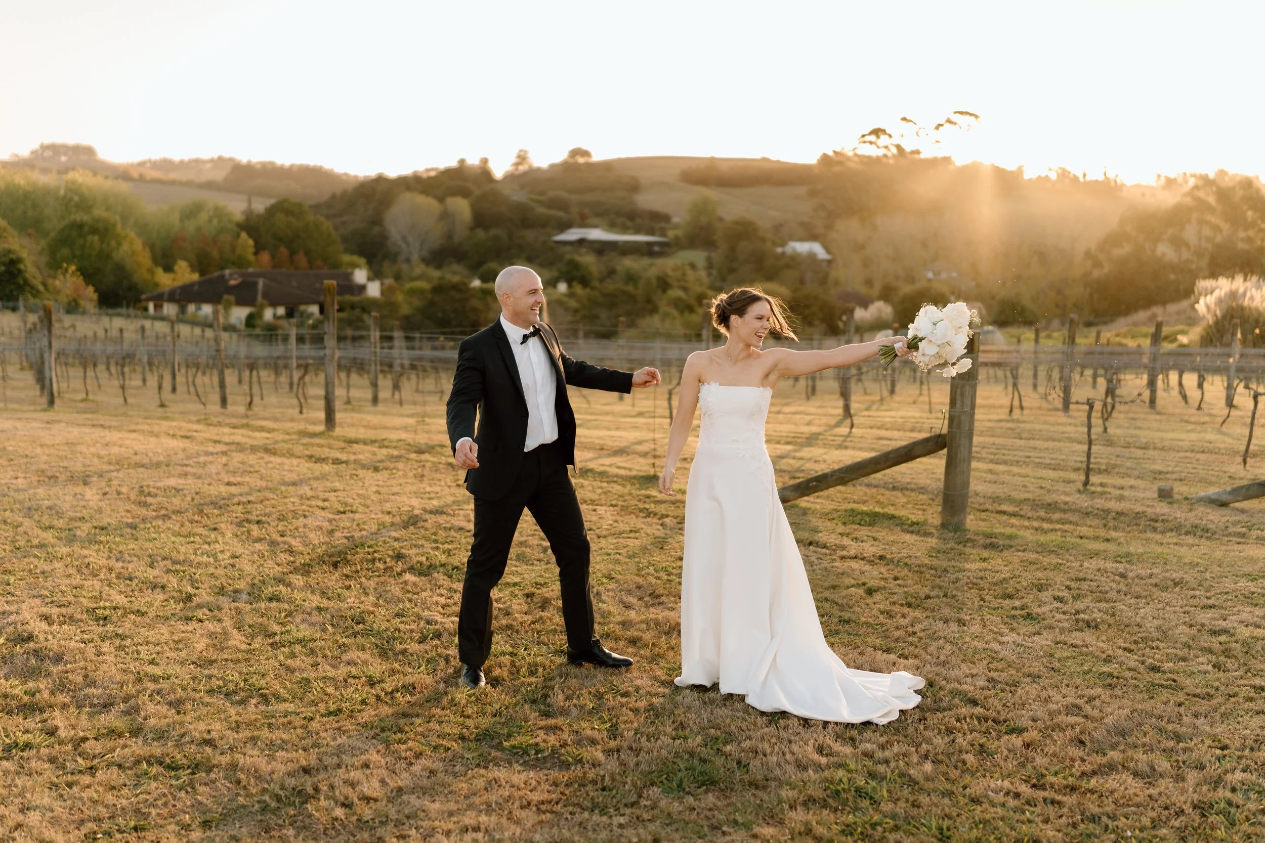 Hannah+Rhys-Turanga-Creek-Auckland-Wedding-Photographer75.jpg