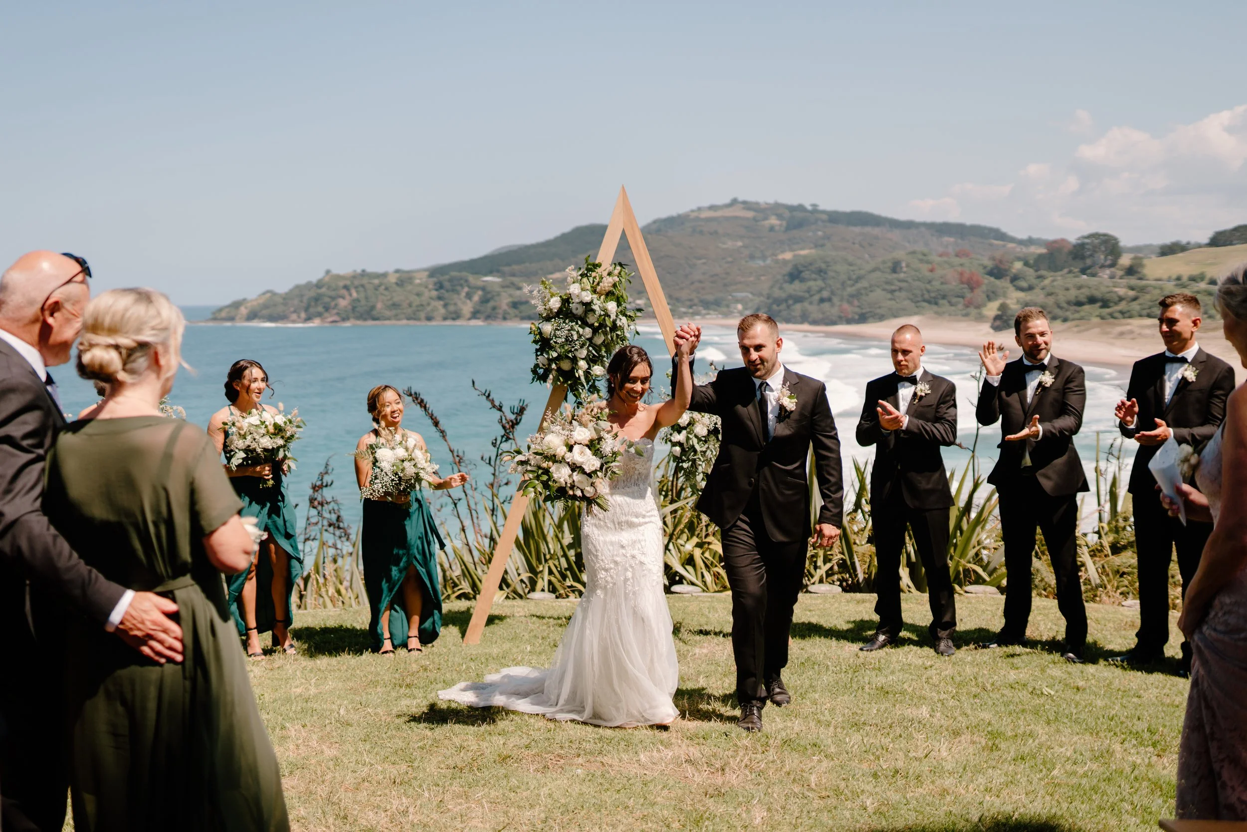 Orua-Beach-House-Hahei-Wedding-Amy&Matt56.jpg