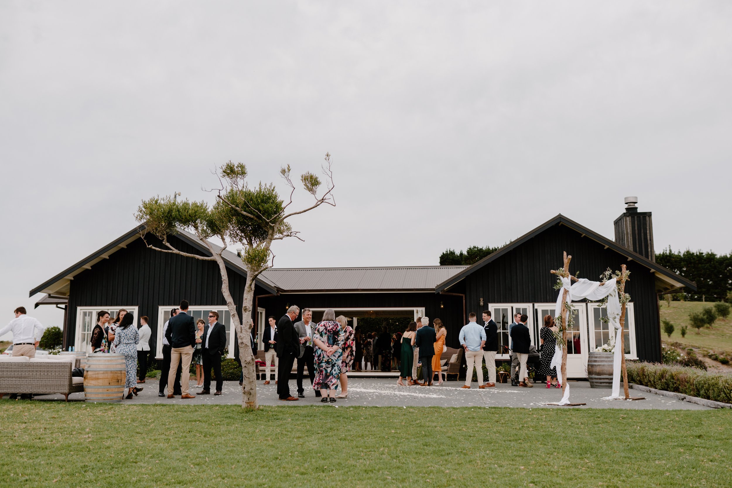 Olivia+Andrew_Mudbrick-Vineyard-Wedding-Waiheke-Photographer59.jpg