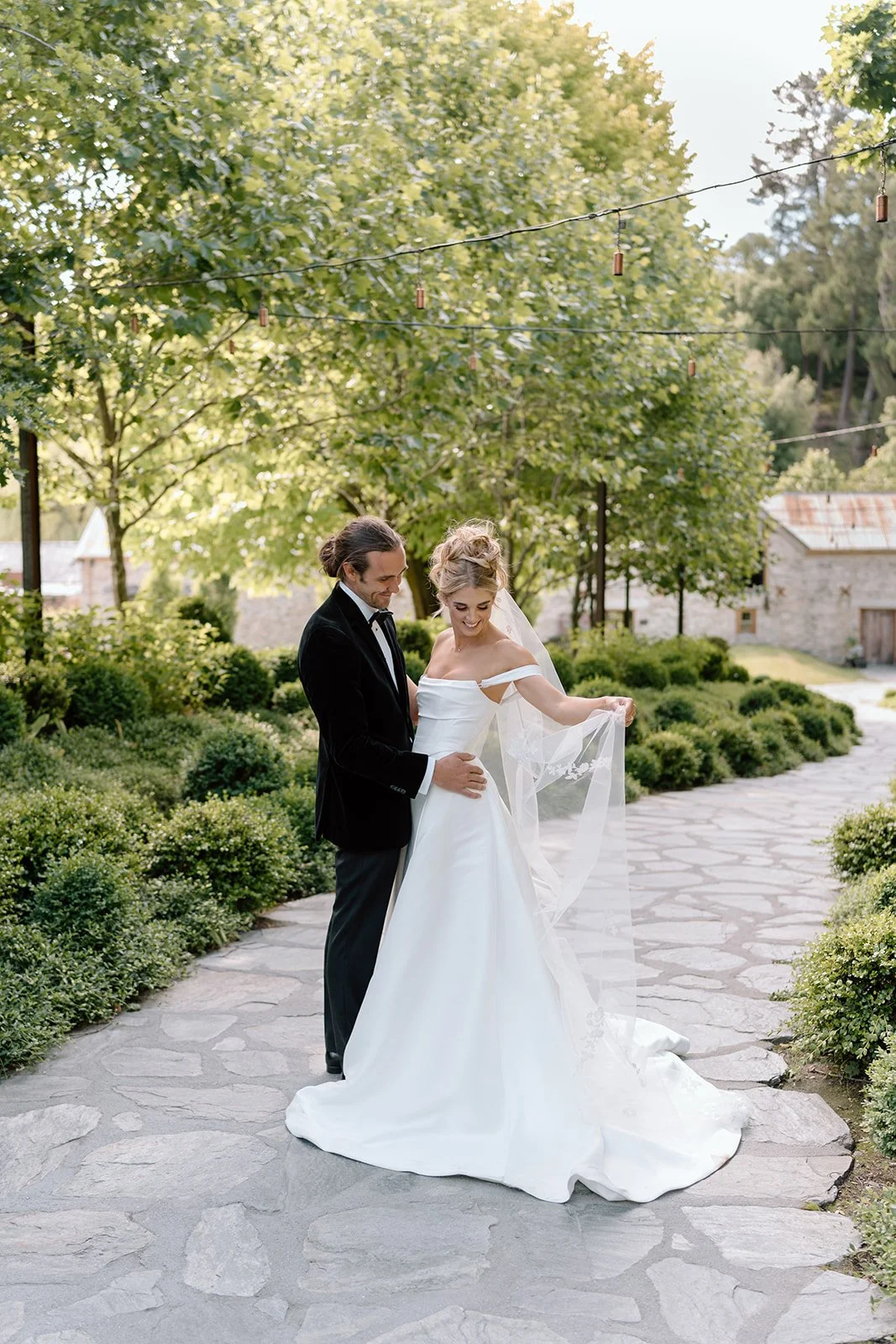 Ayrburn-Queenstown-Wedding-Venue-Mimi-and-Luke49.jpg