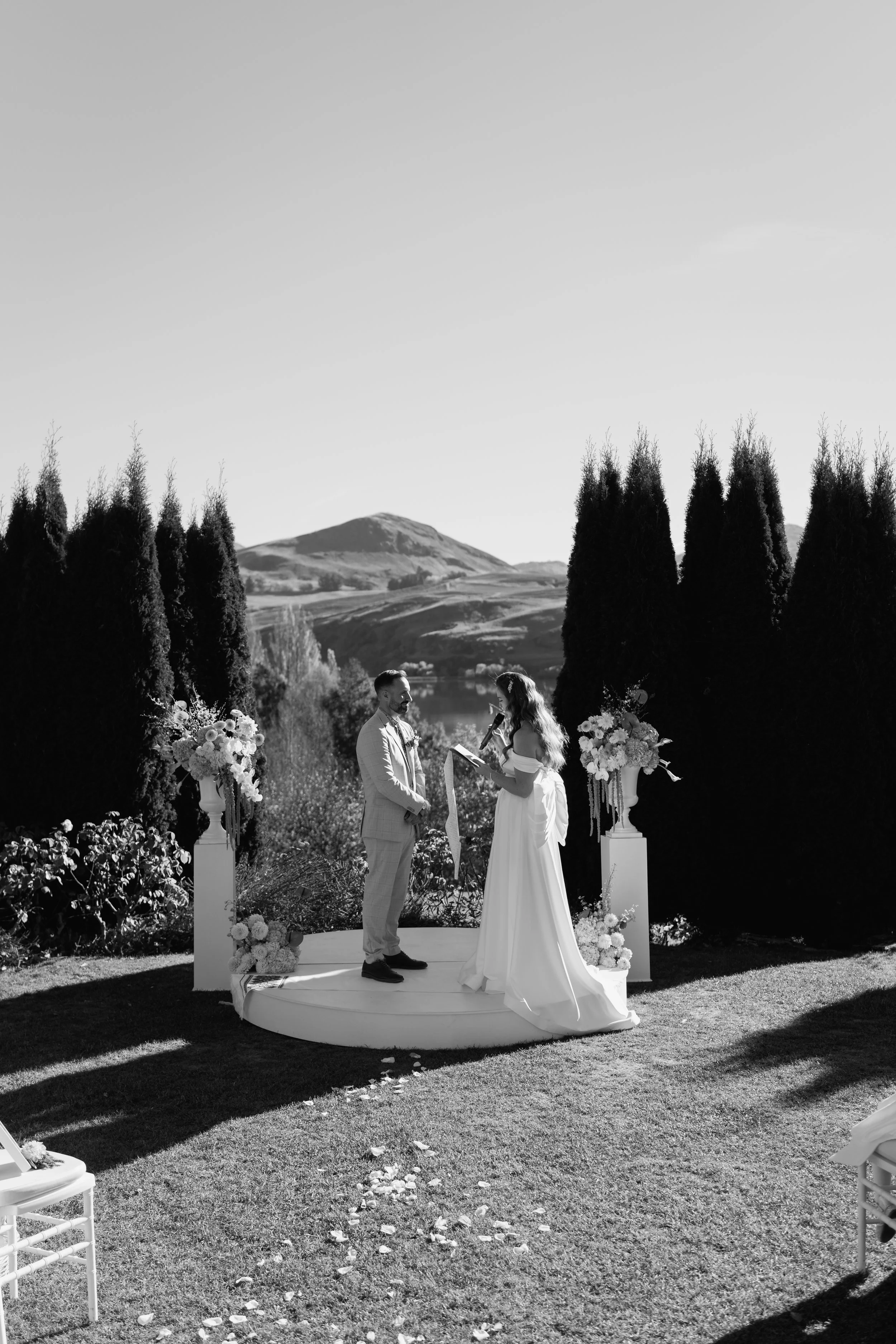 Helena+Gavin-Stoneridge-Estate-Queenstown-Wedding-Photographer89.jpg