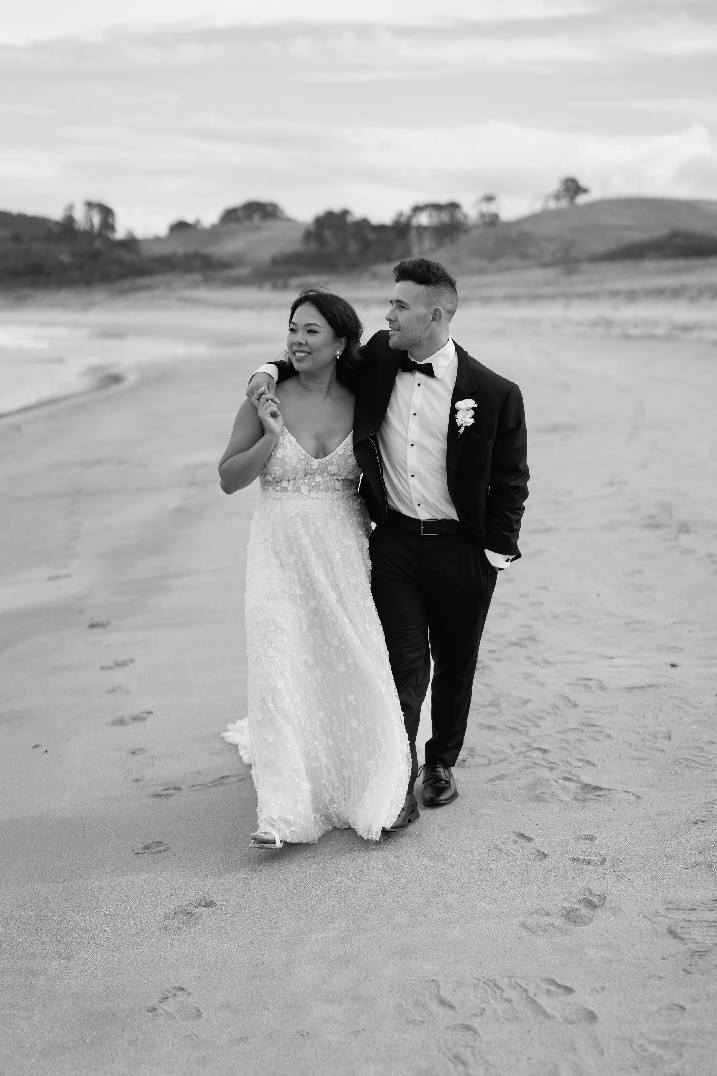 Wedding at Orua Beach House in Hahei photographed by Wild Souls