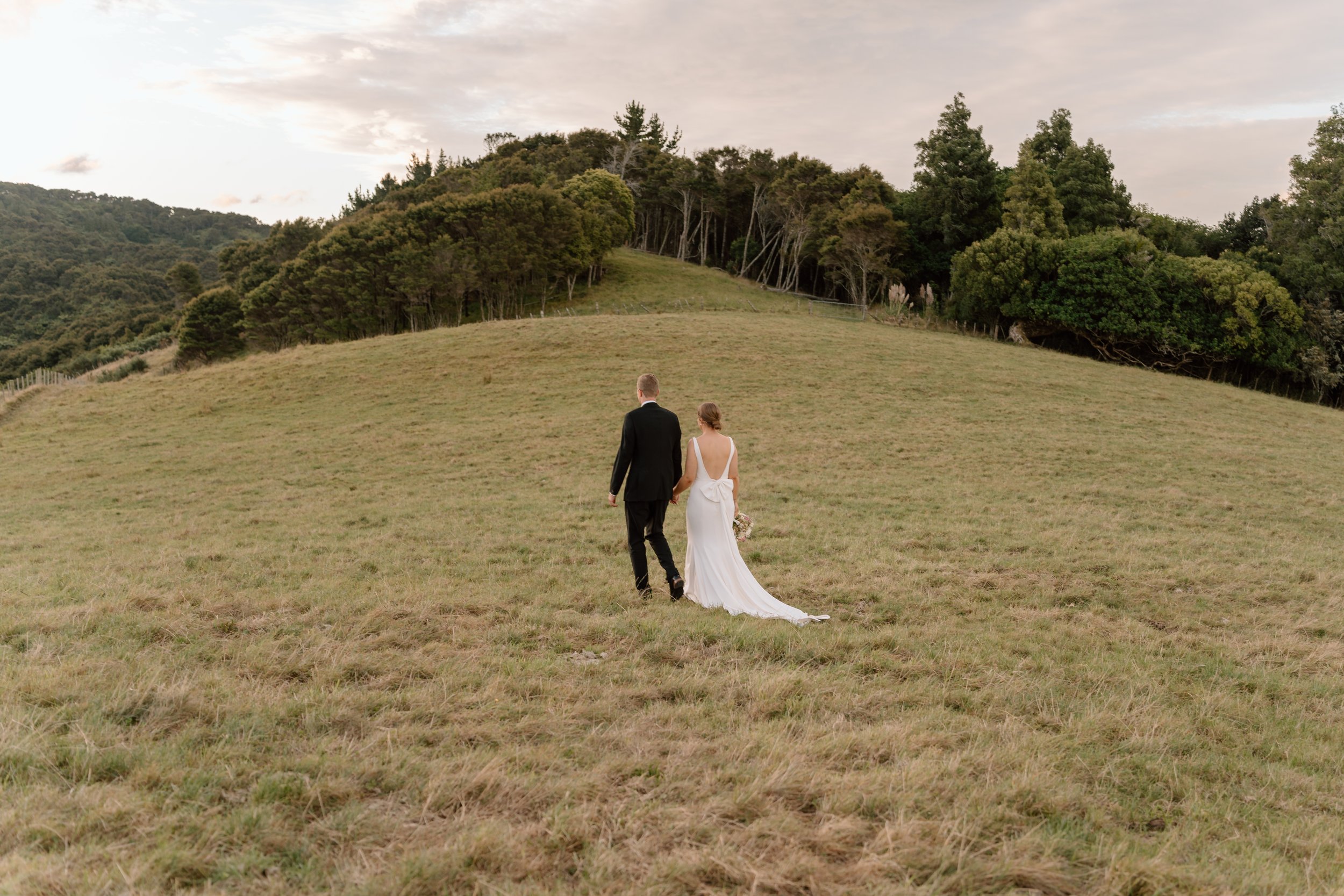 Nocton-Woolshed-Auckland-Wedding-Venue-Ollie-and-Elyse39.jpg