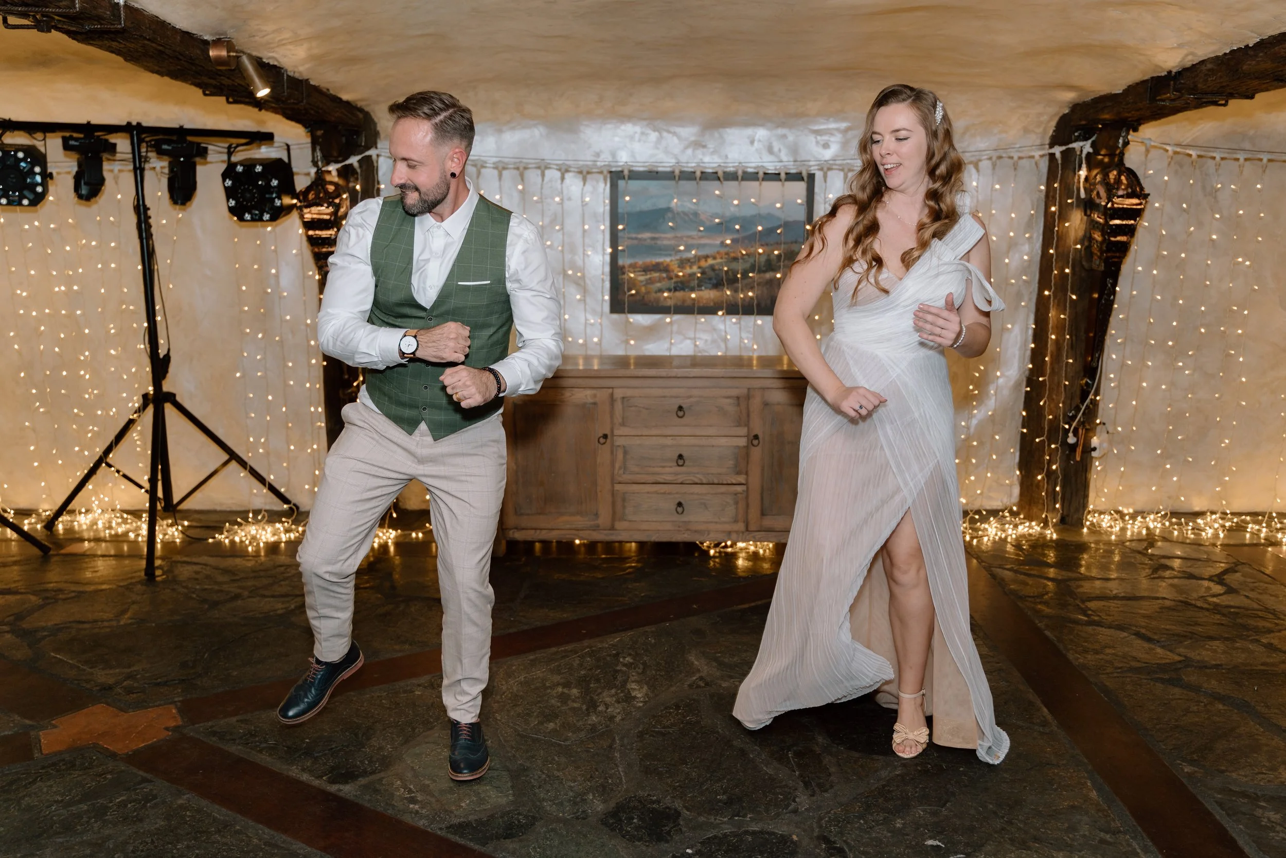 Helena+Gavin-Stoneridge-Estate-Queenstown-Wedding-Photographer198.jpg