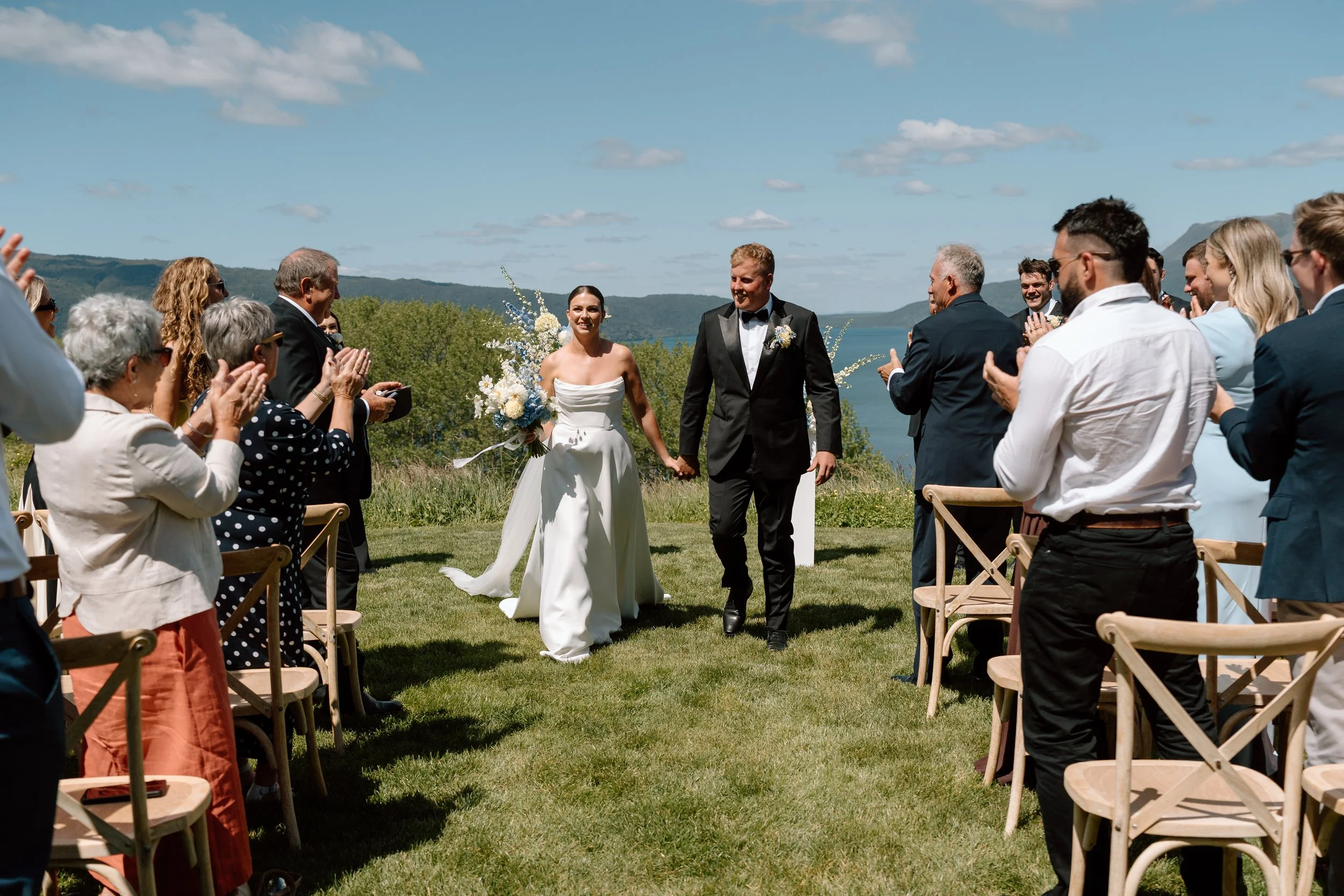 The-Black-Barn-Lake-Tarawera-Wedding-Venue-Rotorua-Jess-David120.jpg