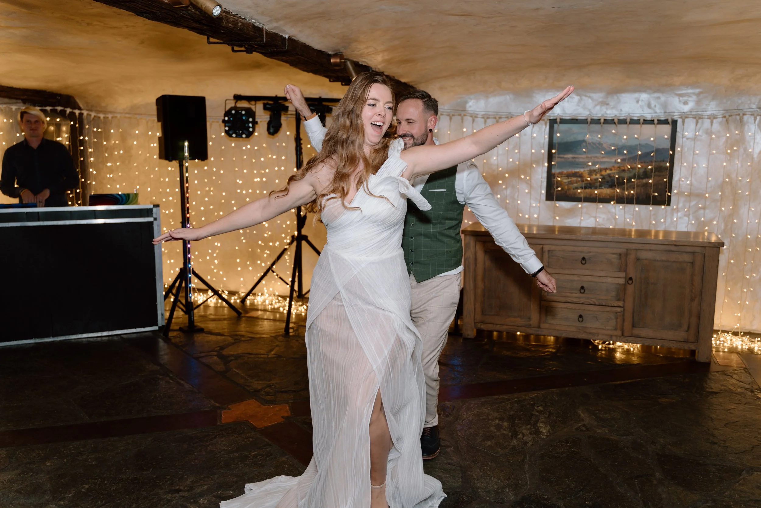 Helena+Gavin-Stoneridge-Estate-Queenstown-Wedding-Photographer195.jpg