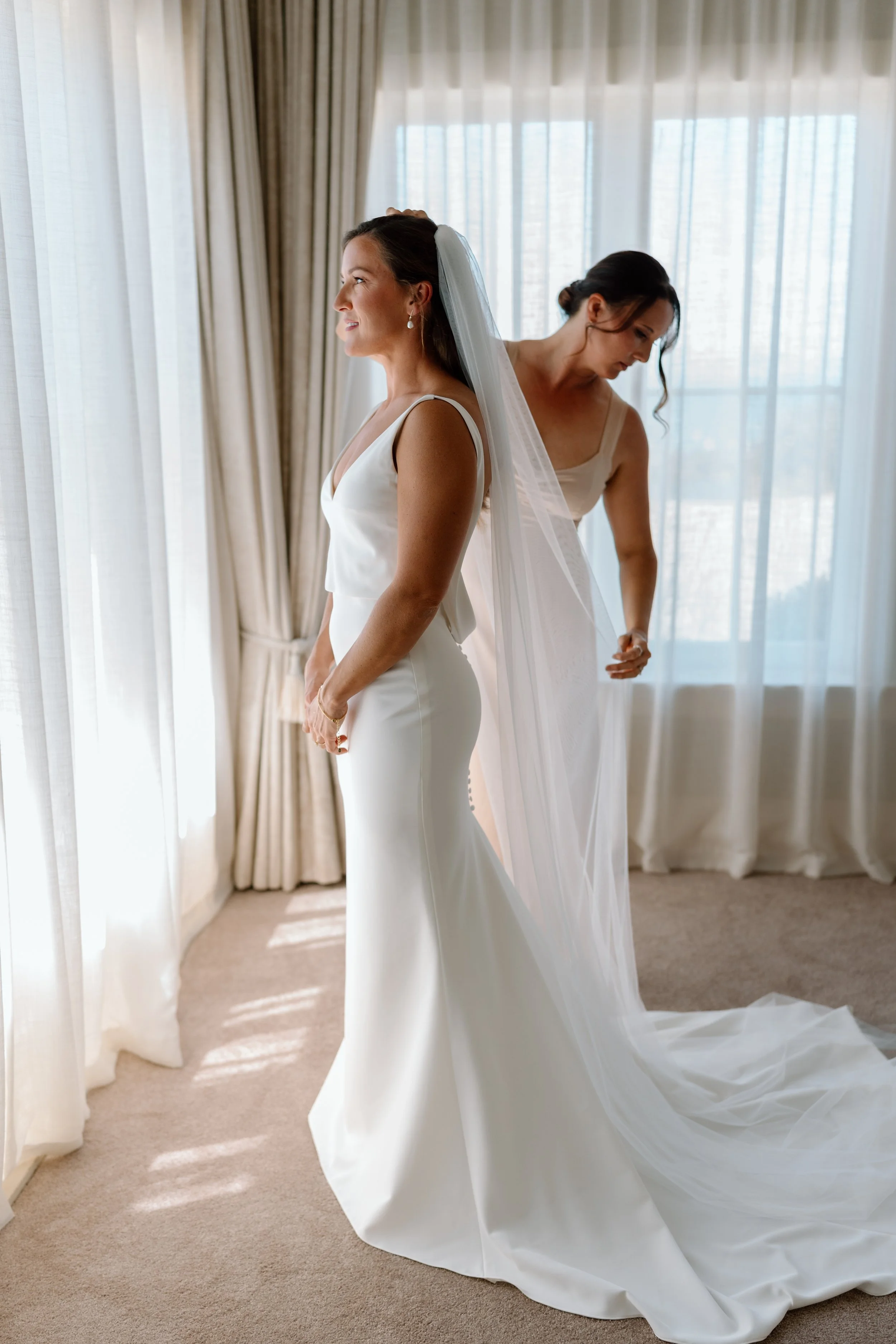 Mudbrick-Vineyard-Waiheke-Wedding-Auckland-Kahn-and-Allie17.jpg