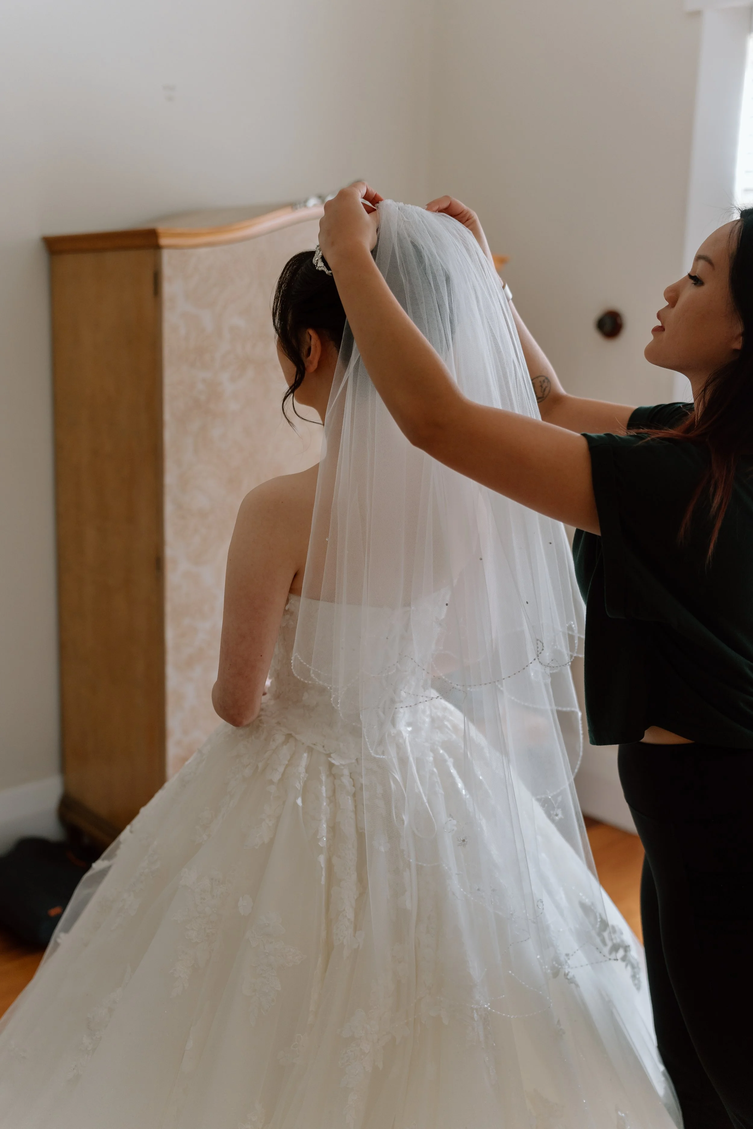 Mudbrick-Vineyard-Waiheke-Wedding-Auckland-Hailey-and-Hirofumi15.jpg