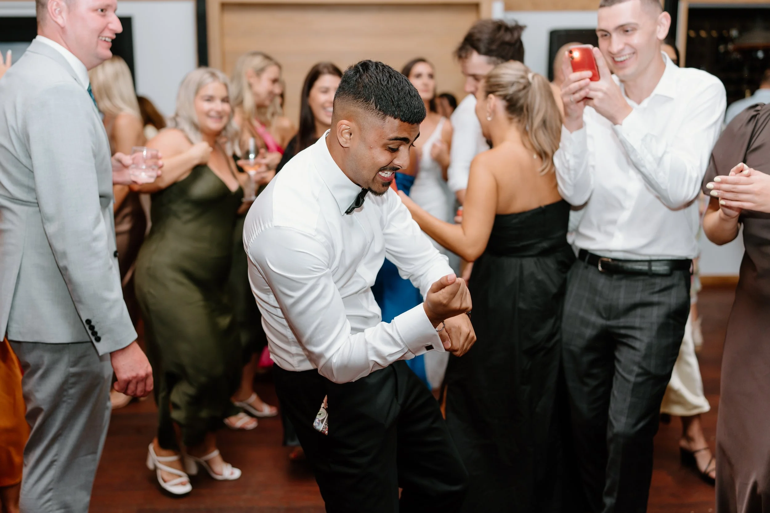 Lauren+Jared_Kauri-Bay-Wedding-Auckland-Photographer2.jpg